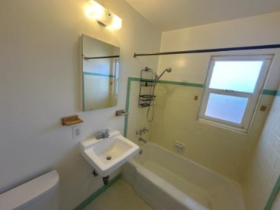 Detail Gallery Image 11 of 17 For 1732 Latham St #3,  Mountain View,  CA 94041 - 2 Beds | 1 Baths