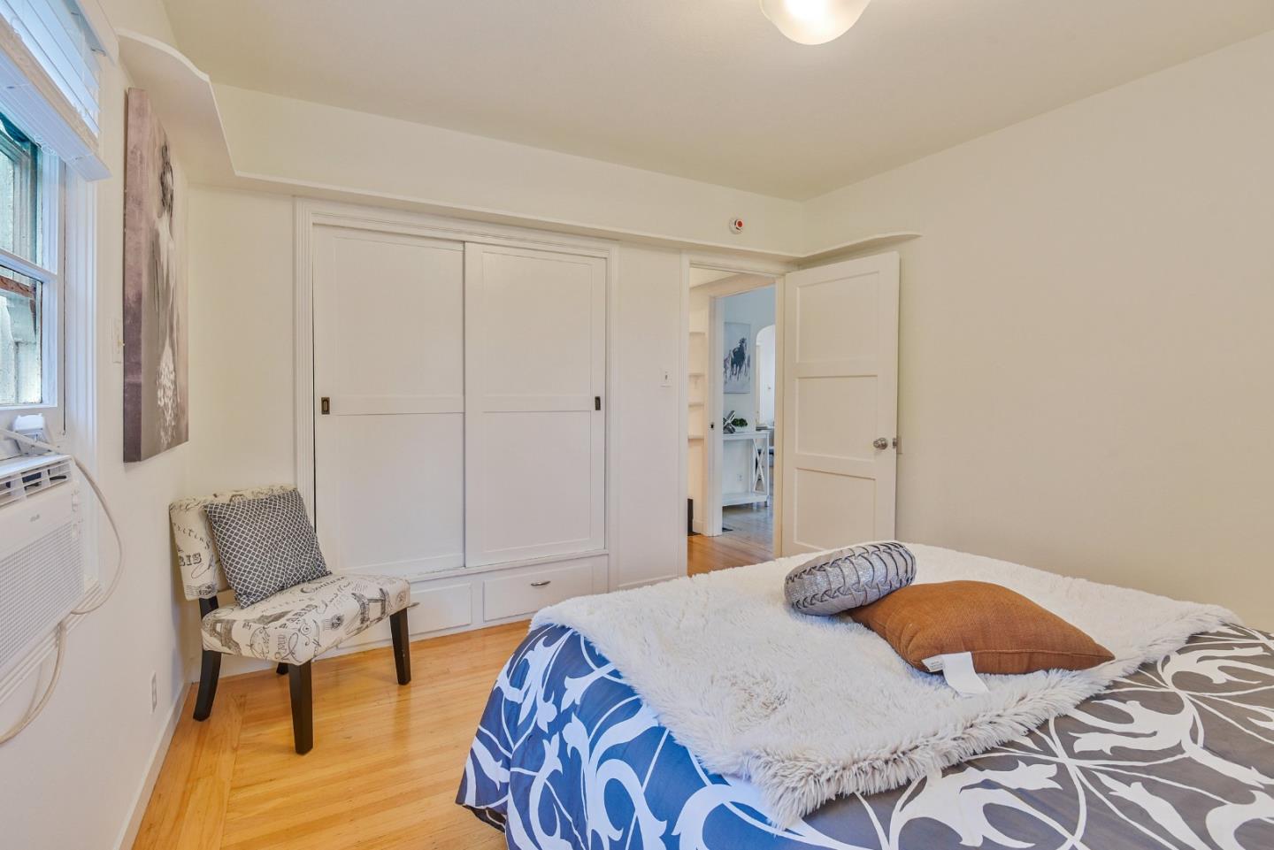 Detail Gallery Image 13 of 40 For 14 Belle Ave, San Rafael,  CA 94901 - 4 Beds | 3 Baths