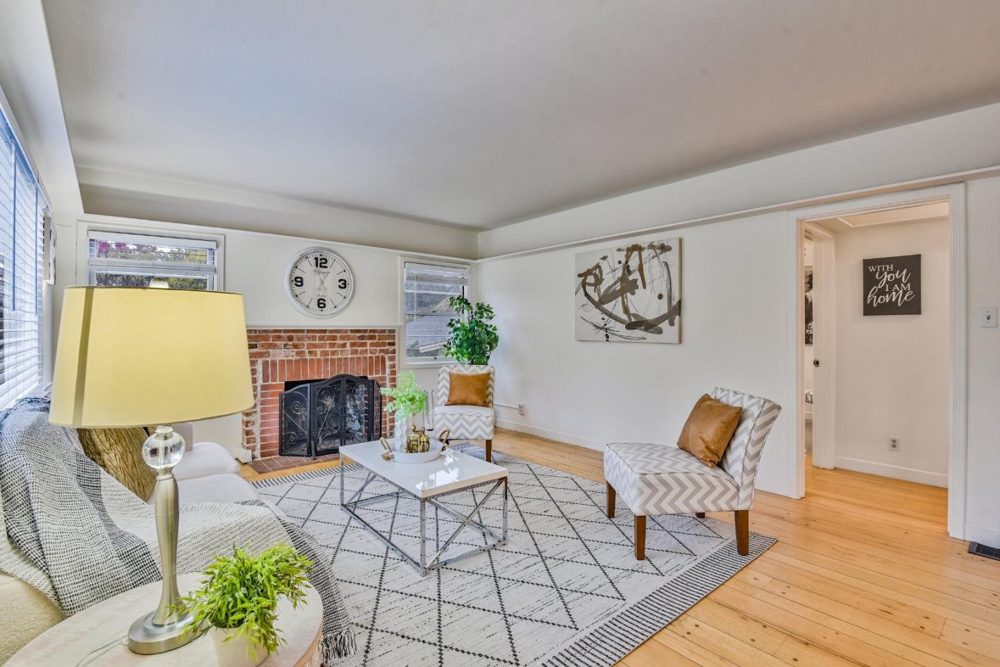 Detail Gallery Image 2 of 40 For 14 Belle Ave, San Rafael,  CA 94901 - 4 Beds | 3 Baths