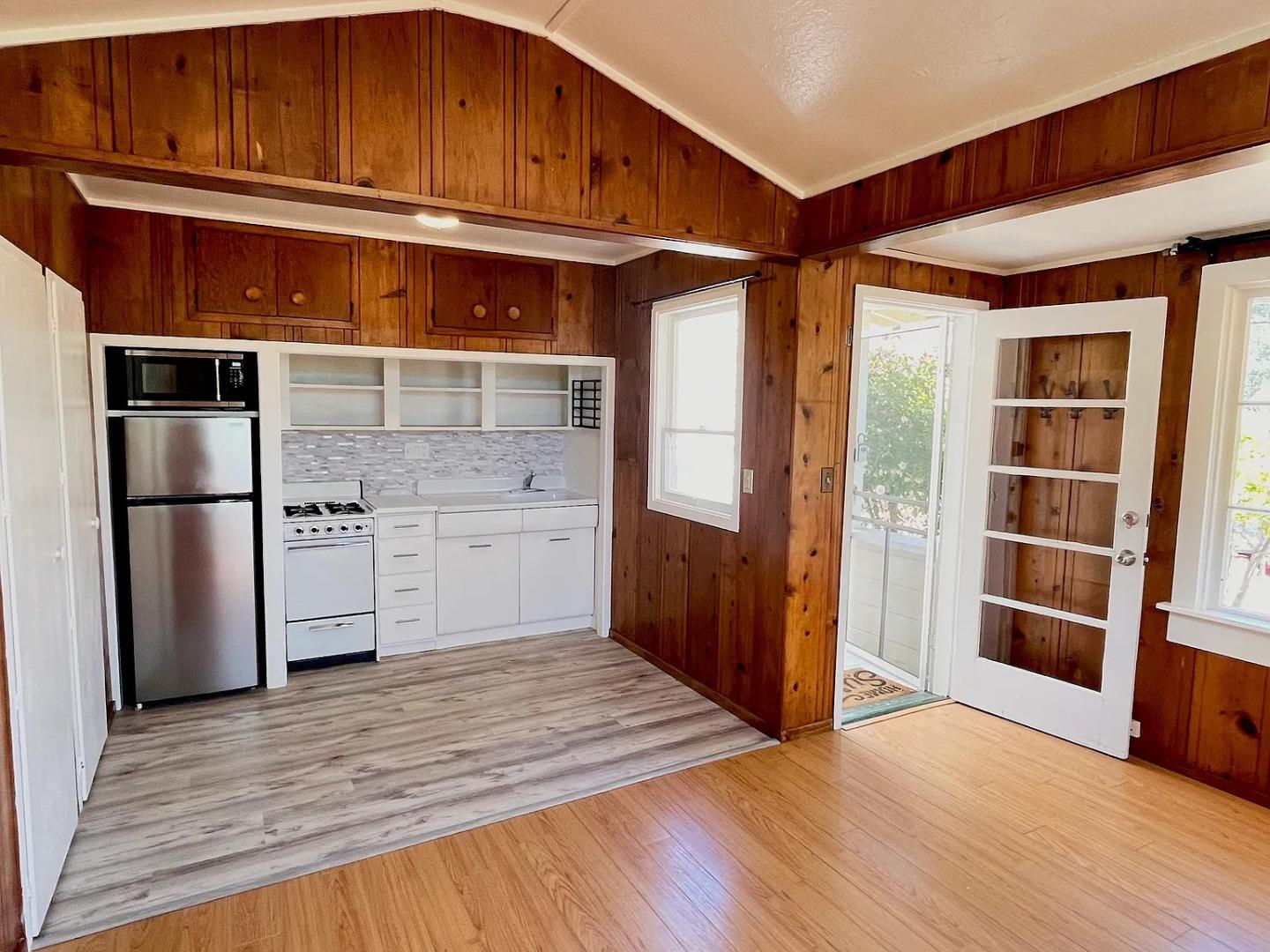 Detail Gallery Image 32 of 40 For 14 Belle Ave, San Rafael,  CA 94901 - 4 Beds | 3 Baths