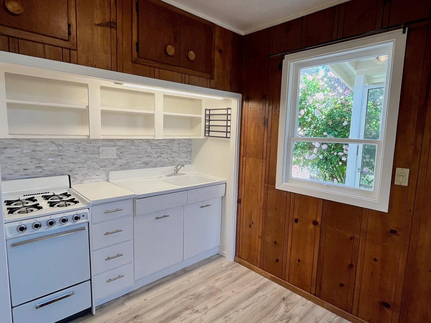 Detail Gallery Image 33 of 40 For 14 Belle Ave, San Rafael,  CA 94901 - 4 Beds | 3 Baths