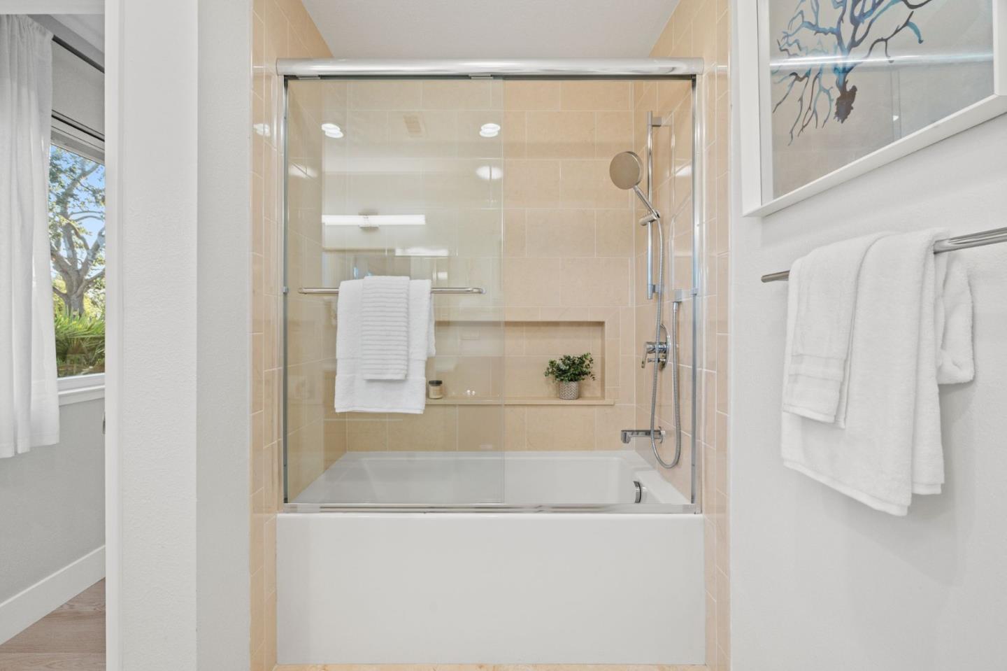 Detail Gallery Image 20 of 27 For 766 Pollard Rd, Los Gatos,  CA 95032 - 3 Beds | 2/1 Baths