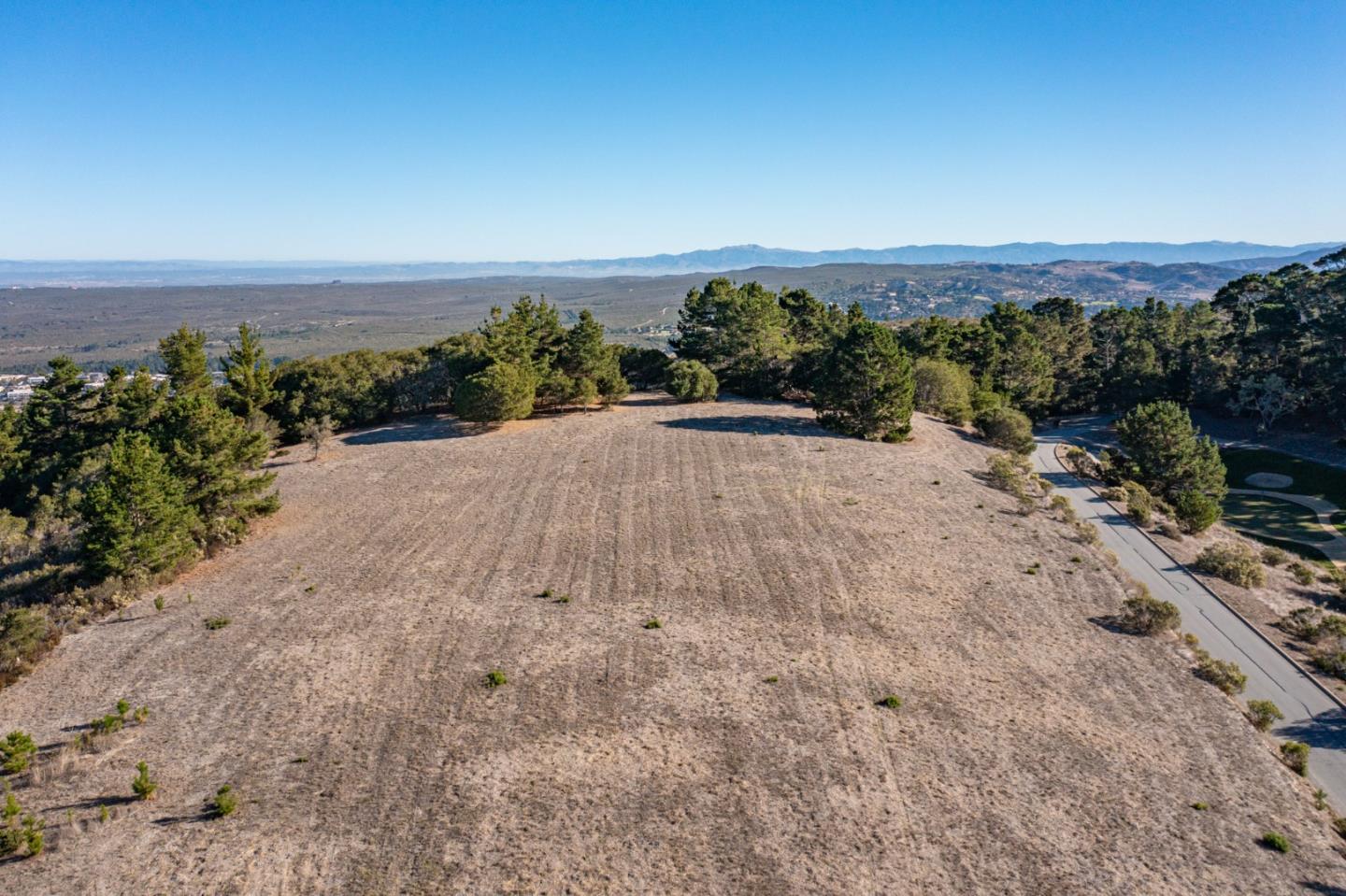 Detail Gallery Image 7 of 21 For 8005 Quatro, Carmel,  CA 93923 - – Beds | – Baths