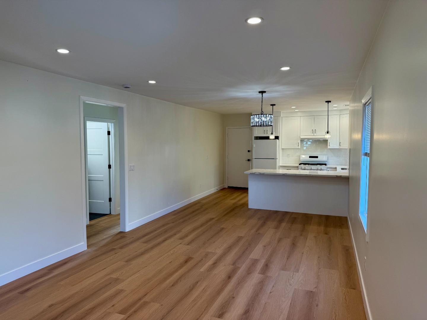 Detail Gallery Image 9 of 24 For 634 Fulton St, Redwood City,  CA 94063 - 2 Beds | 1 Baths