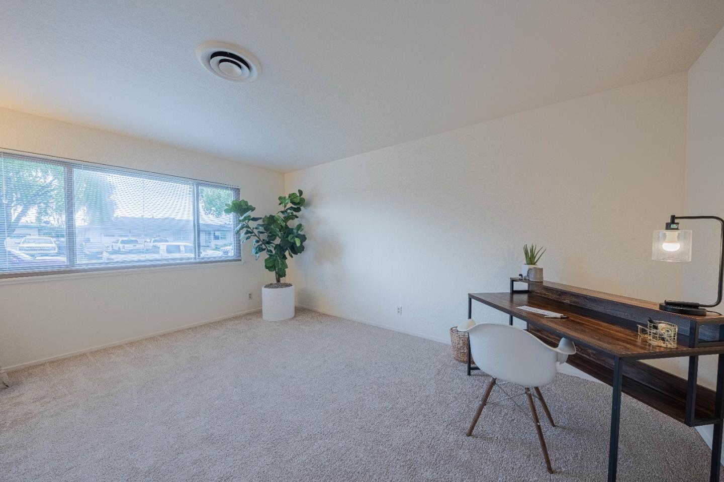 Detail Gallery Image 22 of 28 For 572 Inca Way, Salinas,  CA 93906 - 4 Beds | 2 Baths