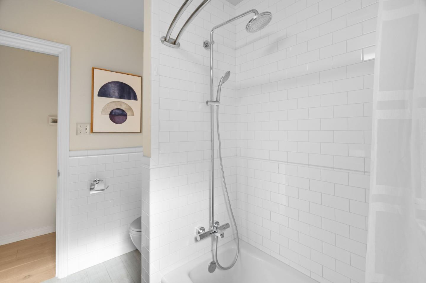 Detail Gallery Image 18 of 29 For 1041 Menlo Oaks Dr, Menlo Park,  CA 94025 - 3 Beds | 2 Baths