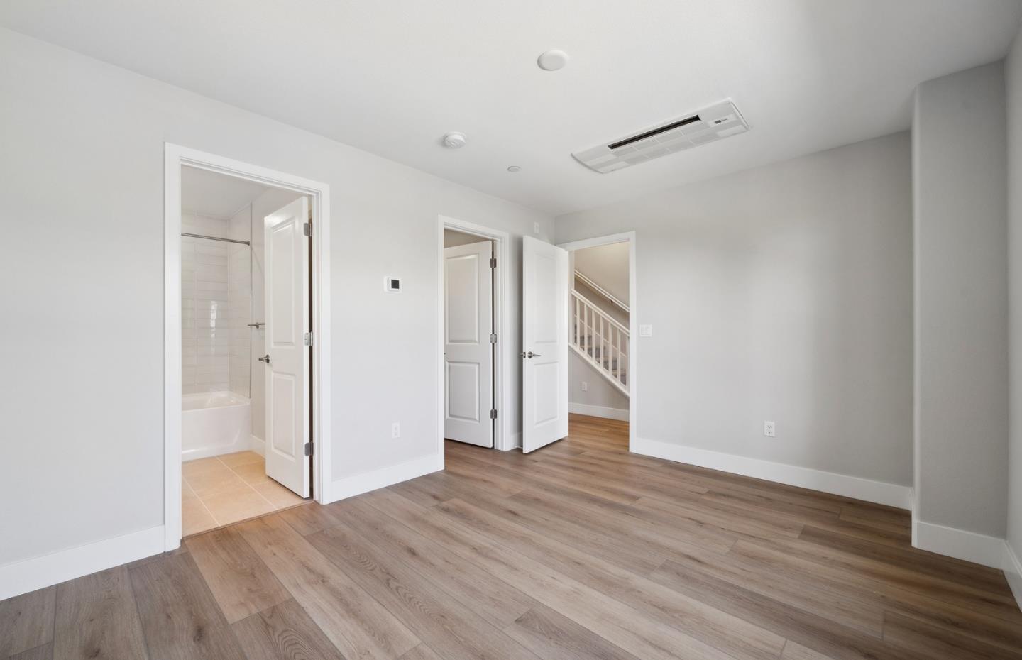 Detail Gallery Image 10 of 66 For 2512 Sage St, San Mateo,  CA 94403 - 4 Beds | 3/1 Baths