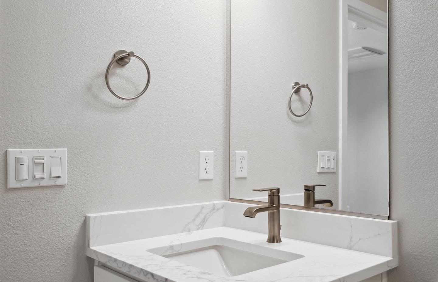 Detail Gallery Image 12 of 66 For 2512 Sage St, San Mateo,  CA 94403 - 4 Beds | 3/1 Baths