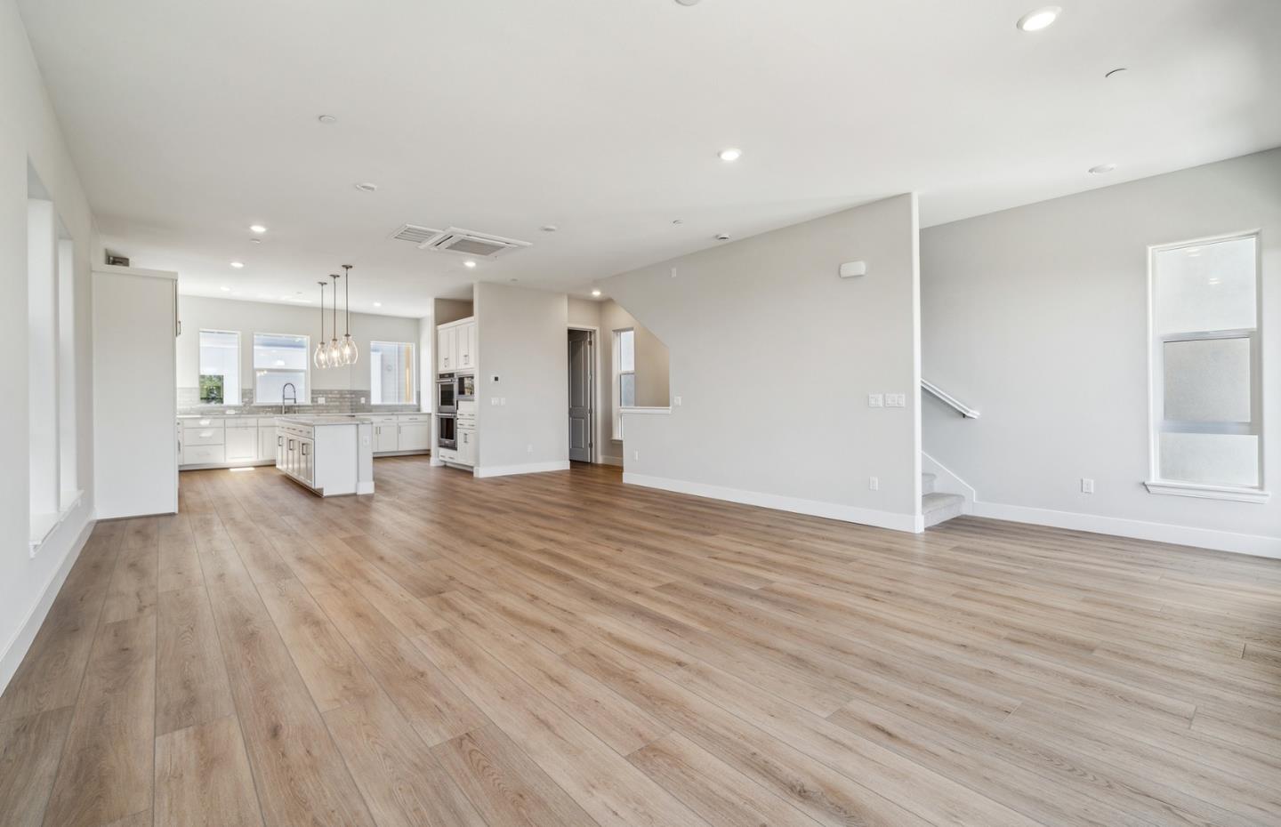 Detail Gallery Image 21 of 66 For 2512 Sage St, San Mateo,  CA 94403 - 4 Beds | 3/1 Baths