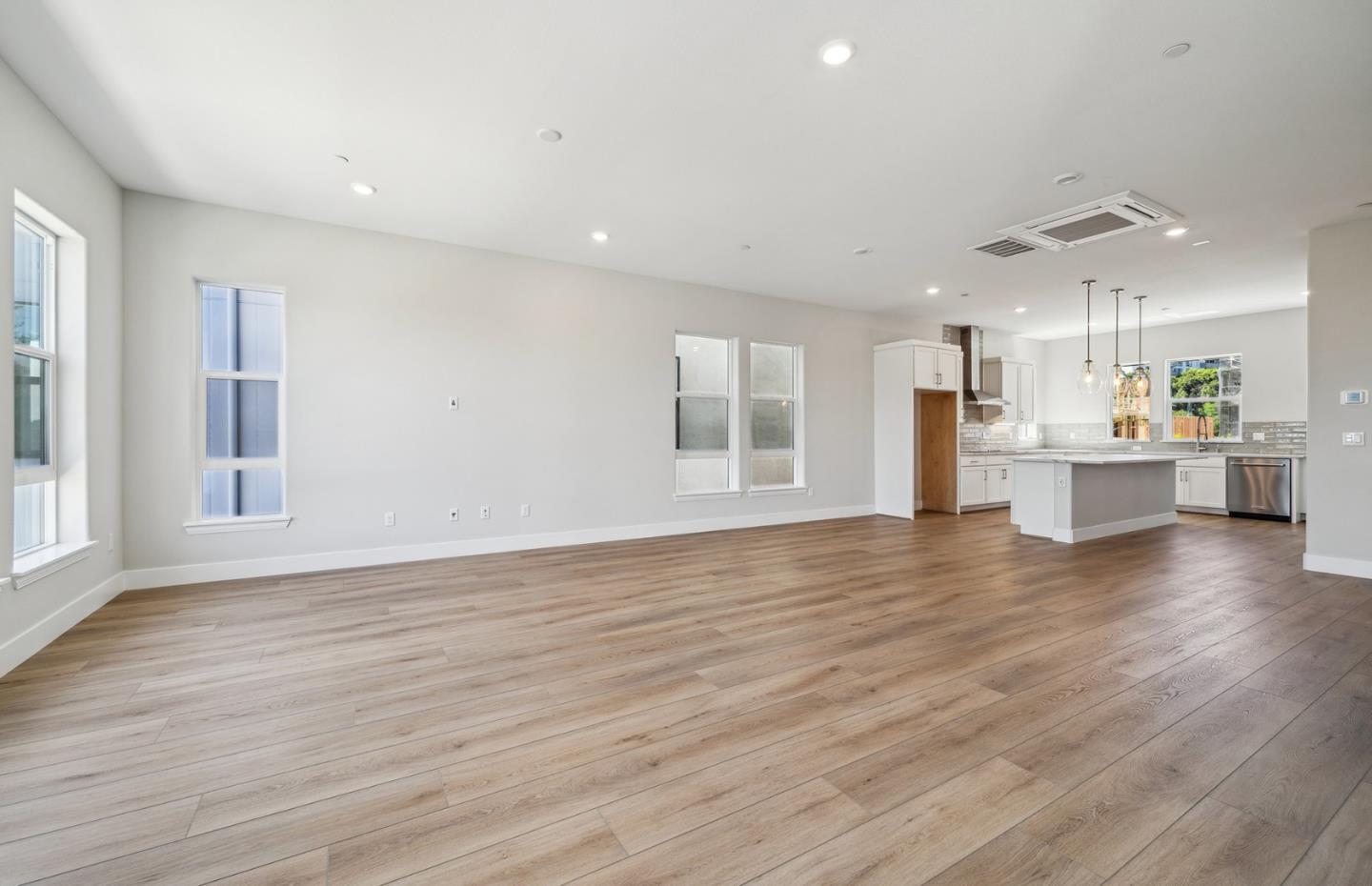 Detail Gallery Image 23 of 66 For 2512 Sage St, San Mateo,  CA 94403 - 4 Beds | 3/1 Baths