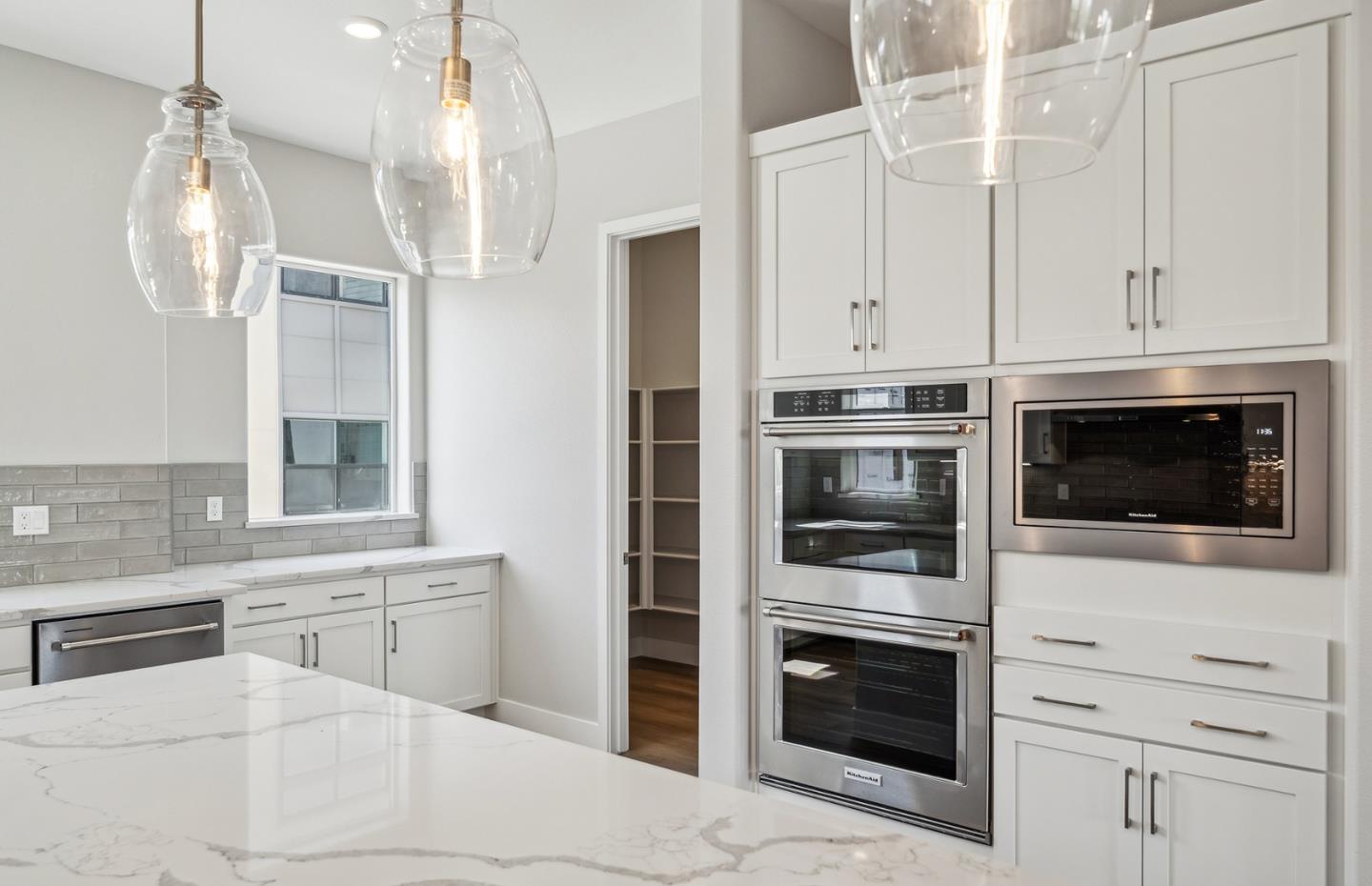 Detail Gallery Image 29 of 66 For 2512 Sage St, San Mateo,  CA 94403 - 4 Beds | 3/1 Baths