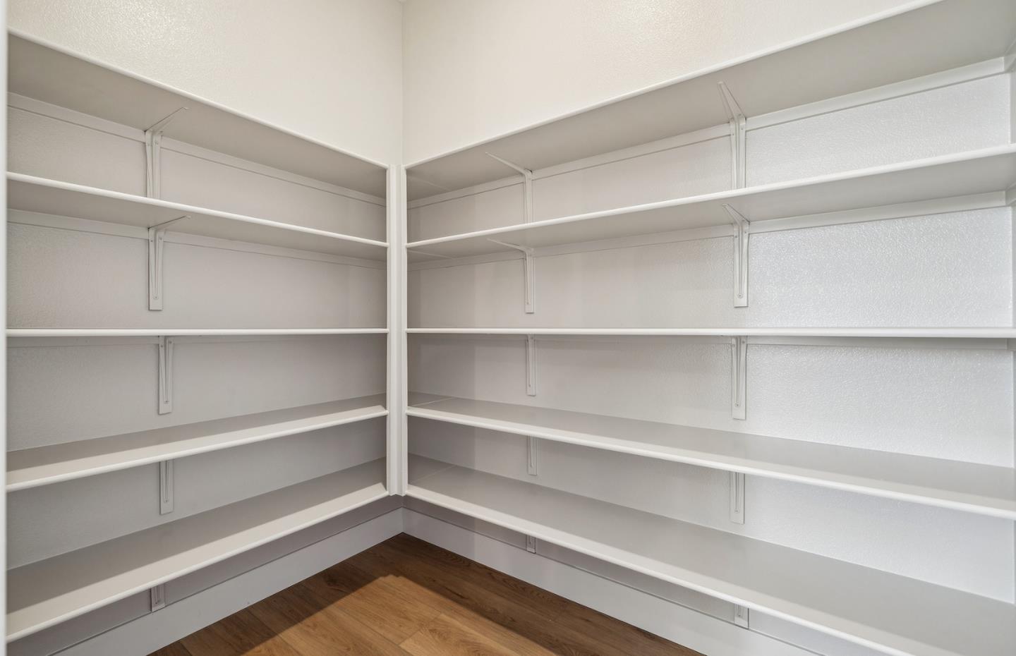 Detail Gallery Image 35 of 66 For 2512 Sage St, San Mateo,  CA 94403 - 4 Beds | 3/1 Baths