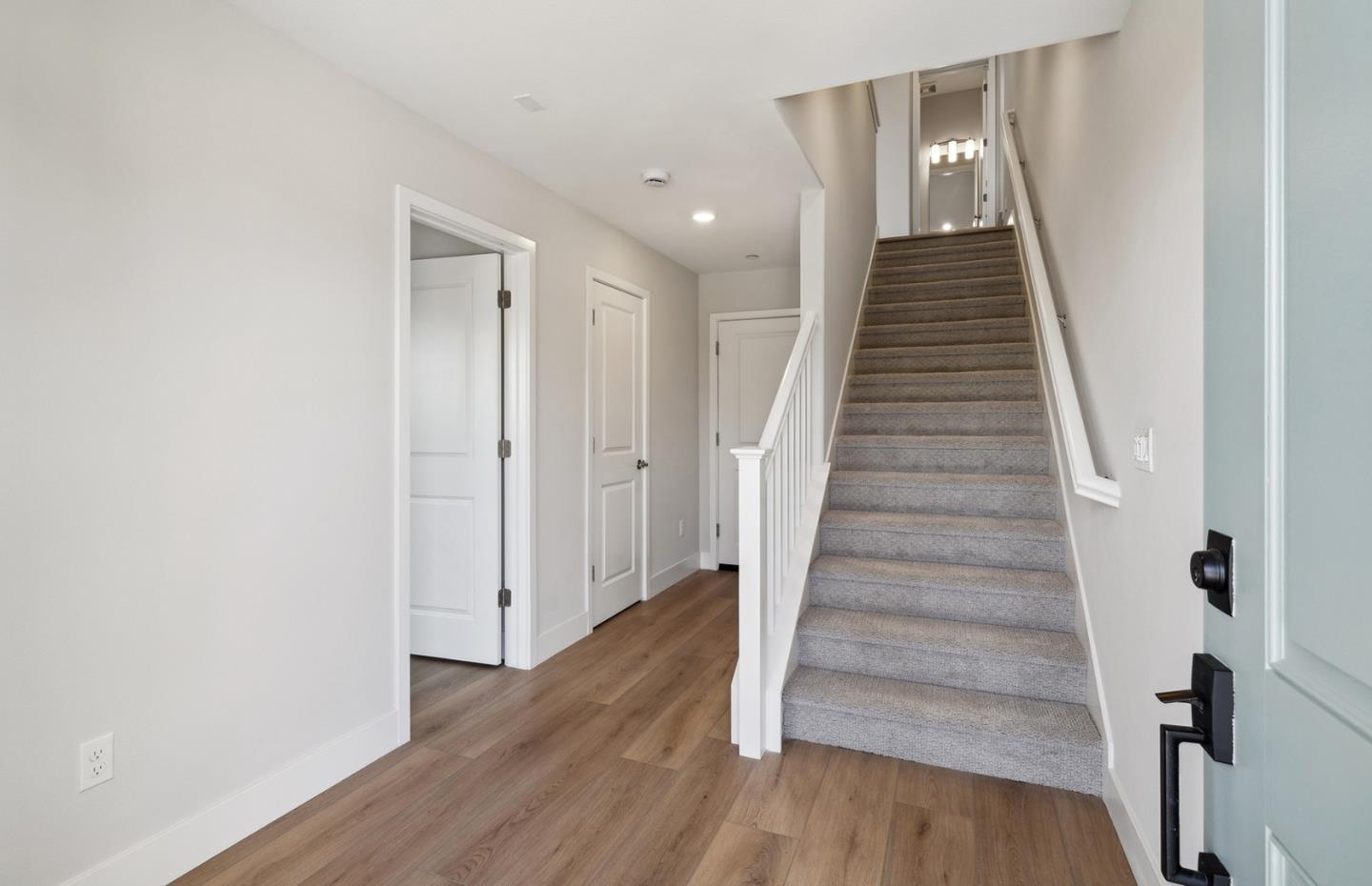 Detail Gallery Image 6 of 66 For 2512 Sage St, San Mateo,  CA 94403 - 4 Beds | 3/1 Baths