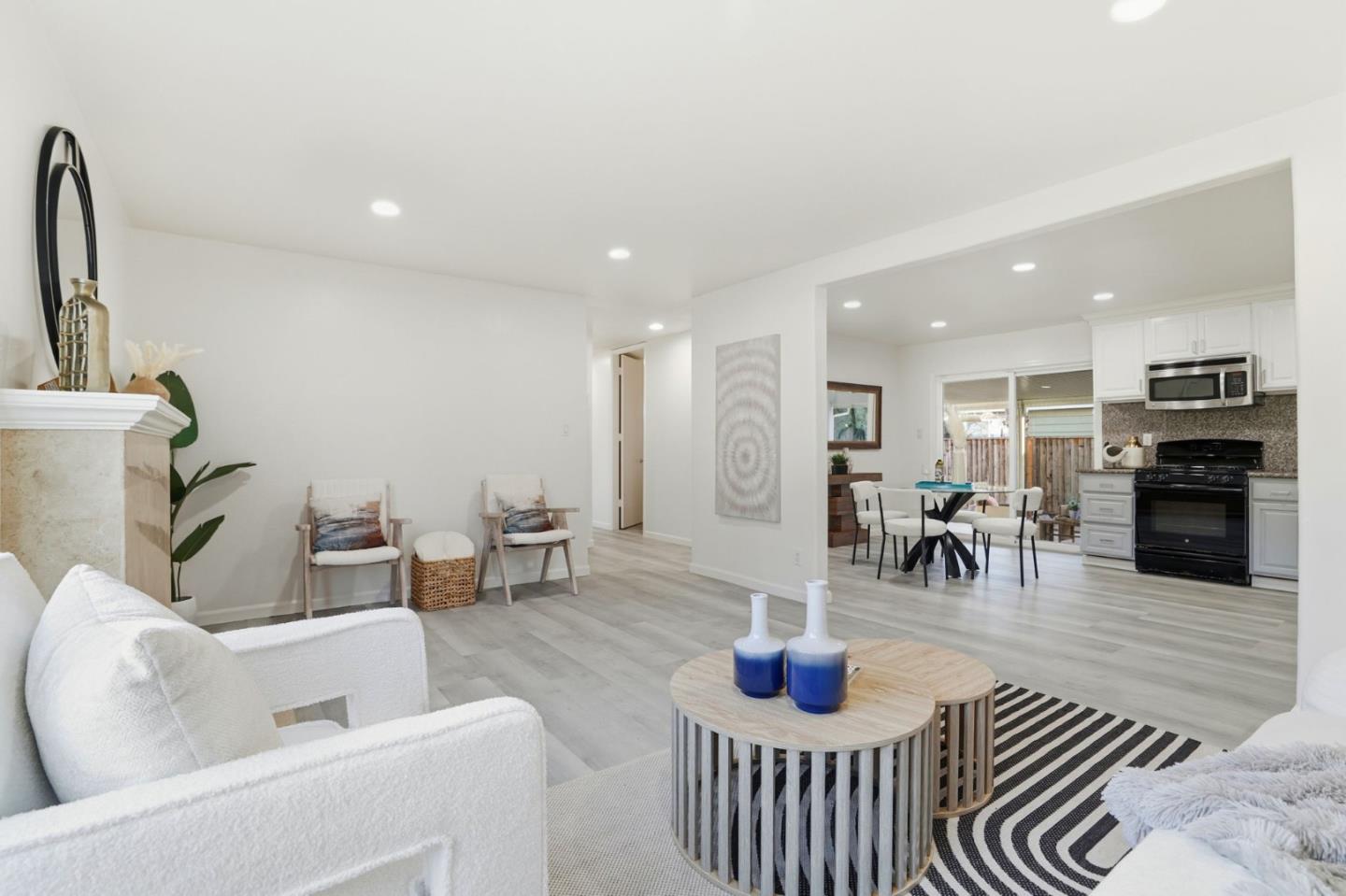 Detail Gallery Image 10 of 40 For 6875 Normandy Dr, Newark,  CA 94560 - 3 Beds | 2 Baths