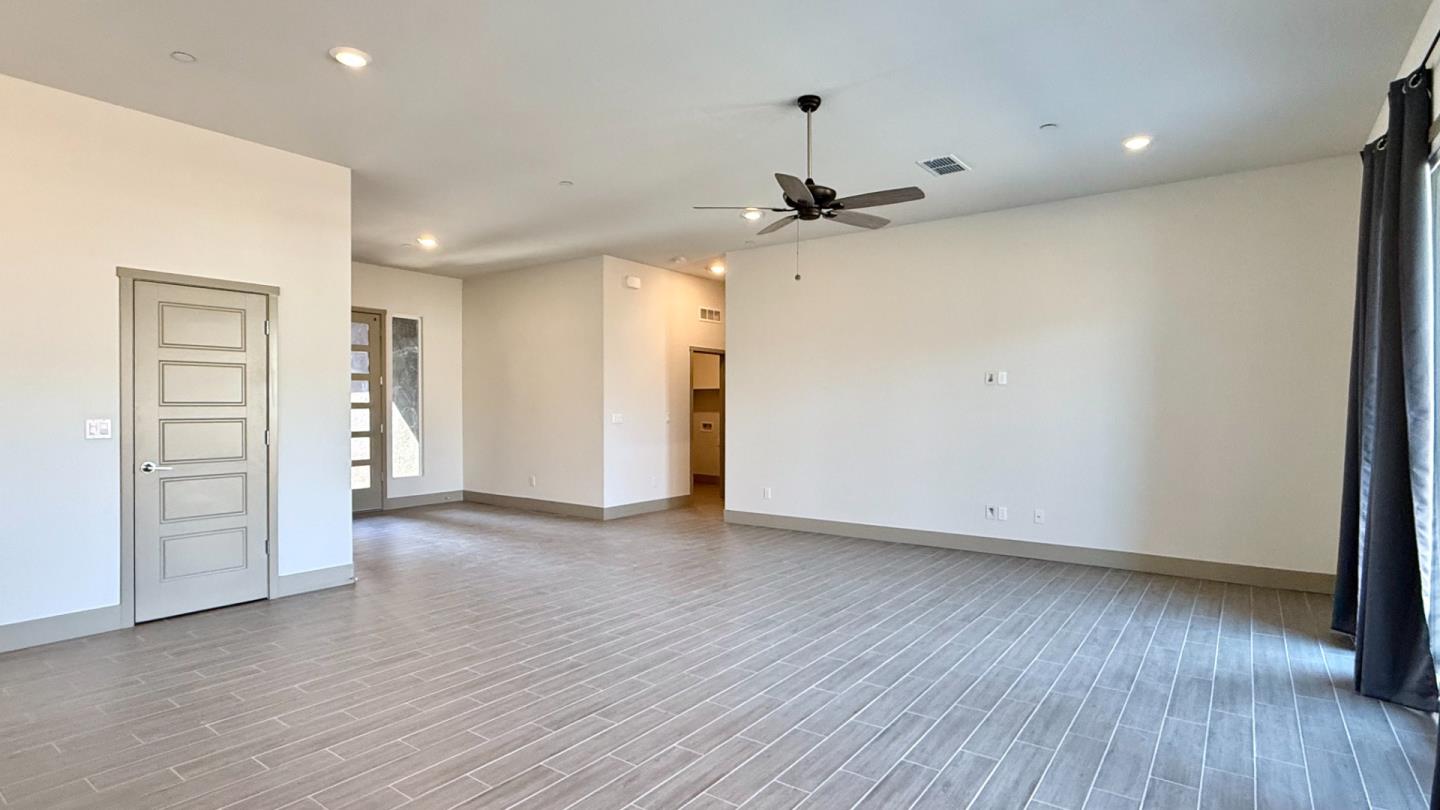 Detail Gallery Image 10 of 60 For 2475 Bastidas Dr, Merced,  CA 95340 - 4 Beds | 2 Baths