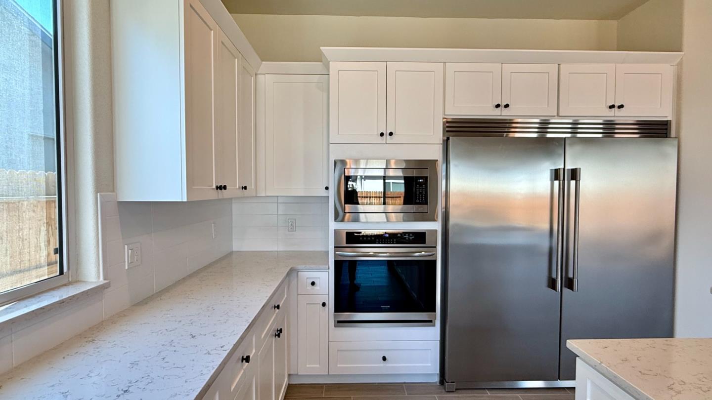 Detail Gallery Image 21 of 60 For 2475 Bastidas Dr, Merced,  CA 95340 - 4 Beds | 2 Baths