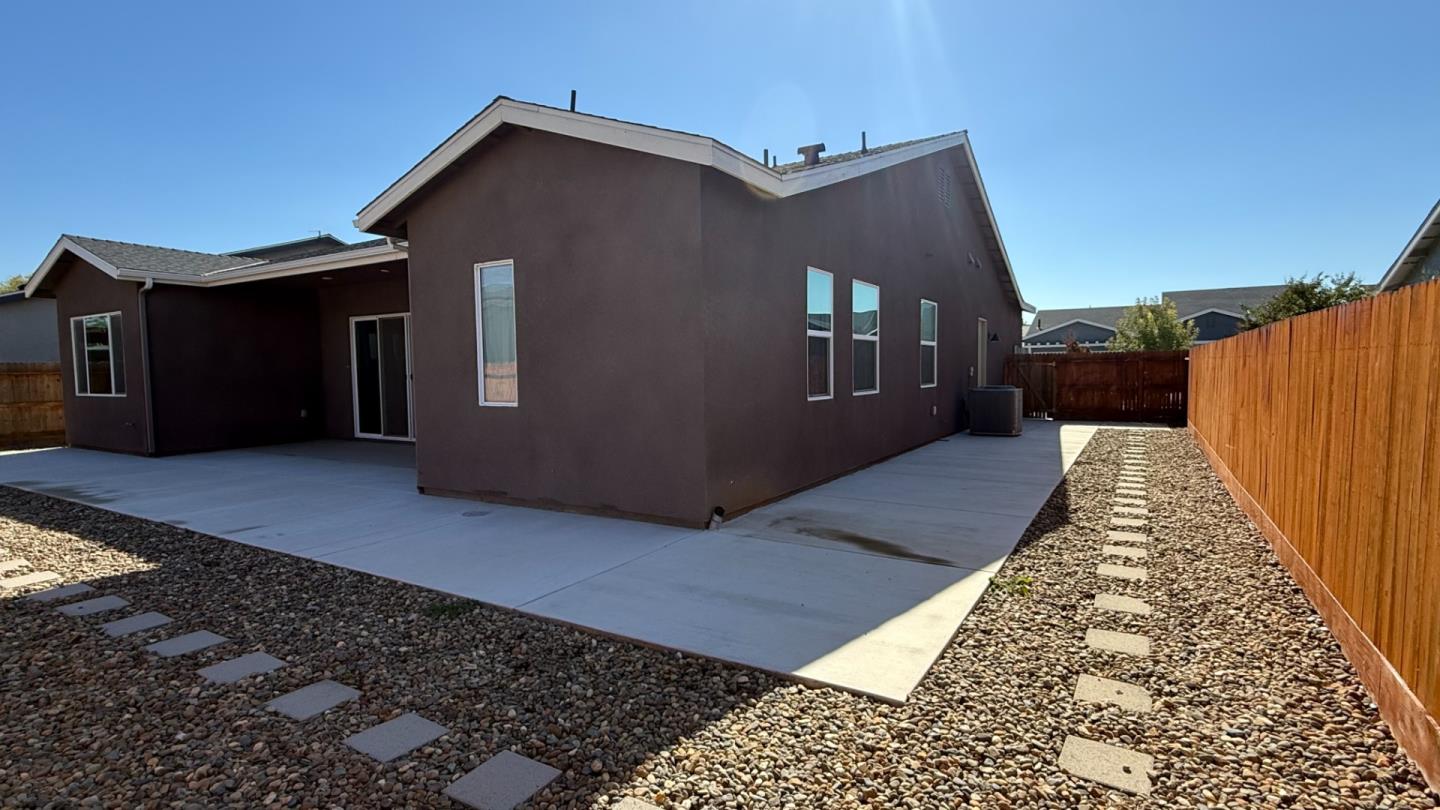 Detail Gallery Image 53 of 60 For 2475 Bastidas Dr, Merced,  CA 95340 - 4 Beds | 2 Baths