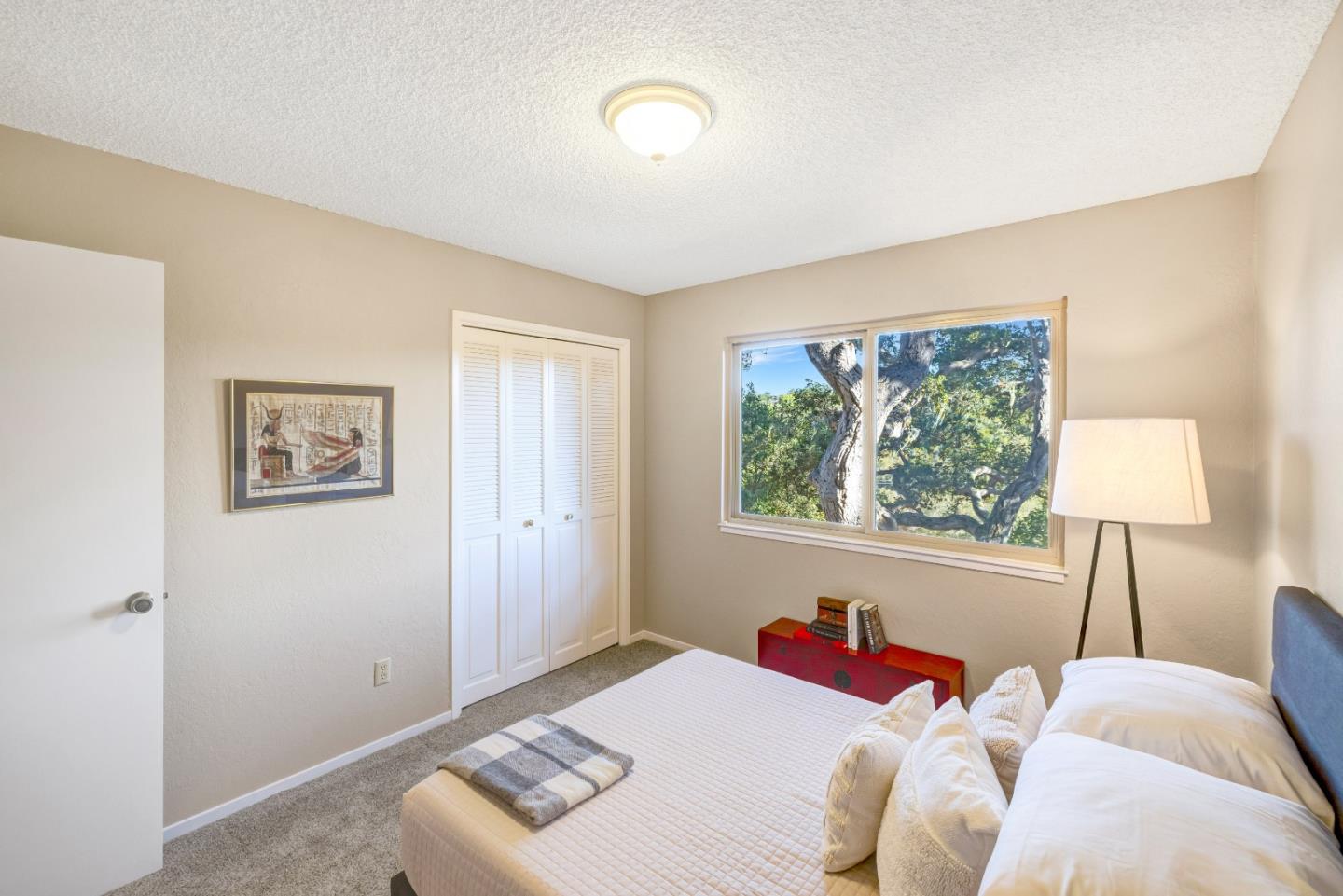 Detail Gallery Image 18 of 24 For 25 Los Encinos Dr, Del Rey Oaks,  CA 93940 - 4 Beds | 2/1 Baths