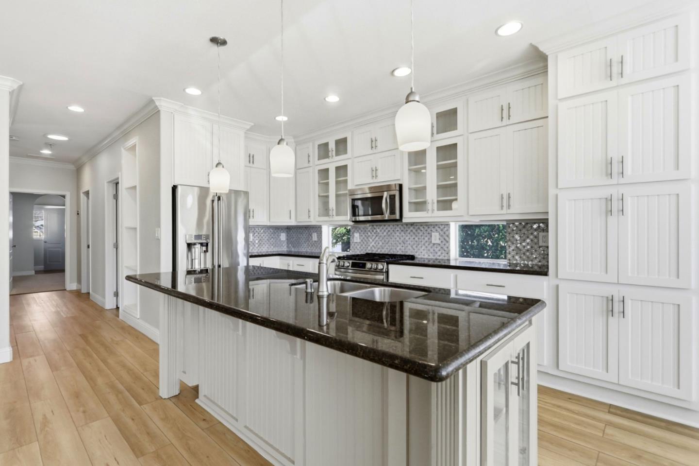 Detail Gallery Image 10 of 38 For 1085 Tasma Dr #74,  Sunnyvale,  CA 94089 - 3 Beds | 3 Baths