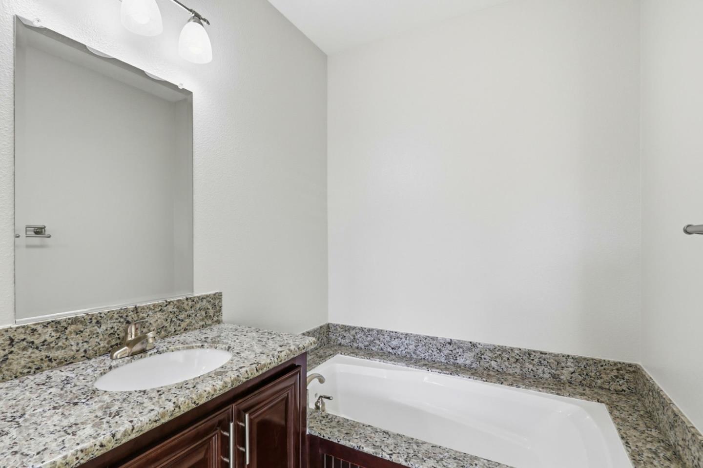 Detail Gallery Image 28 of 38 For 1085 Tasma Dr #74,  Sunnyvale,  CA 94089 - 3 Beds | 3 Baths