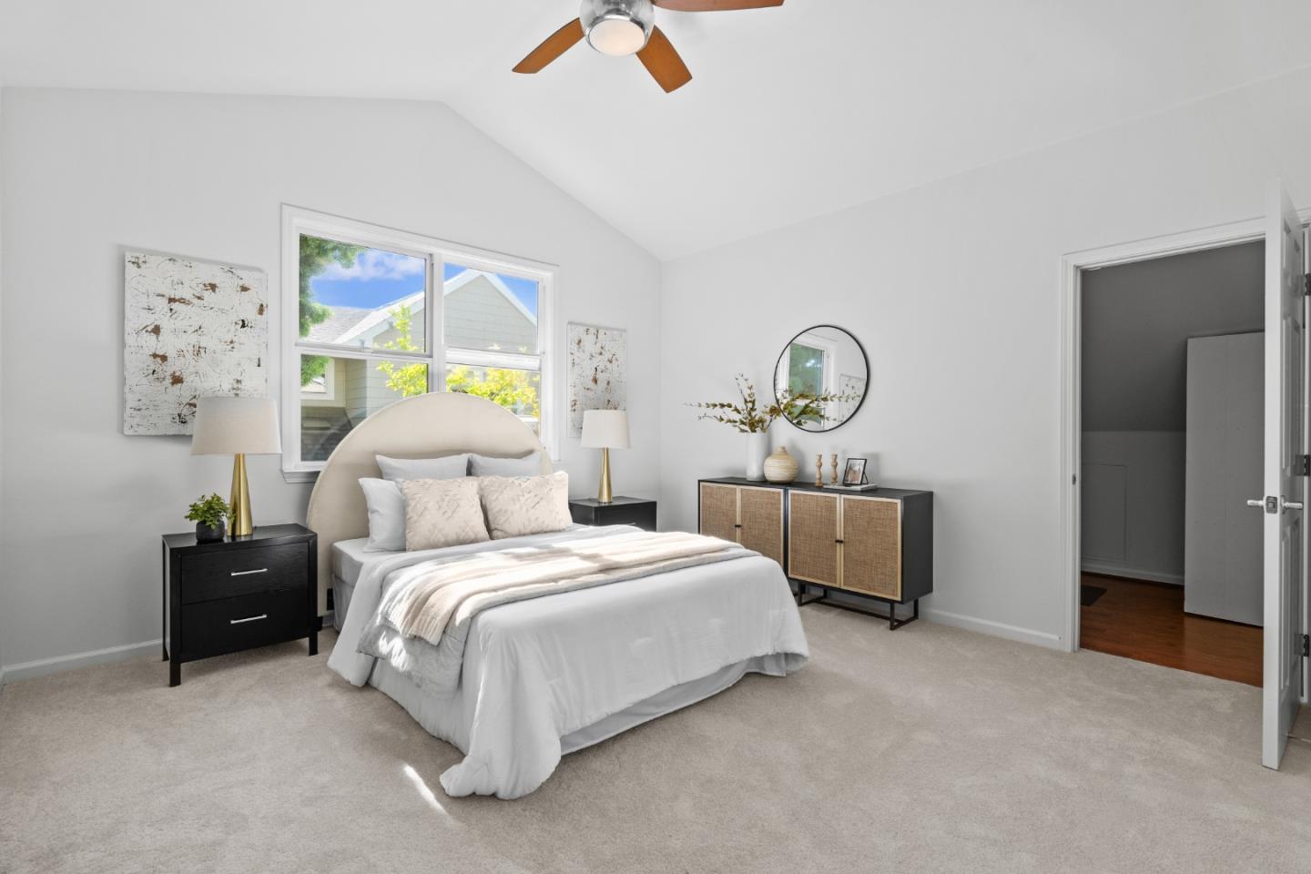 Detail Gallery Image 14 of 40 For 748 Cottage Ct, Mountain View,  CA 94043 - 2 Beds | 2 Baths