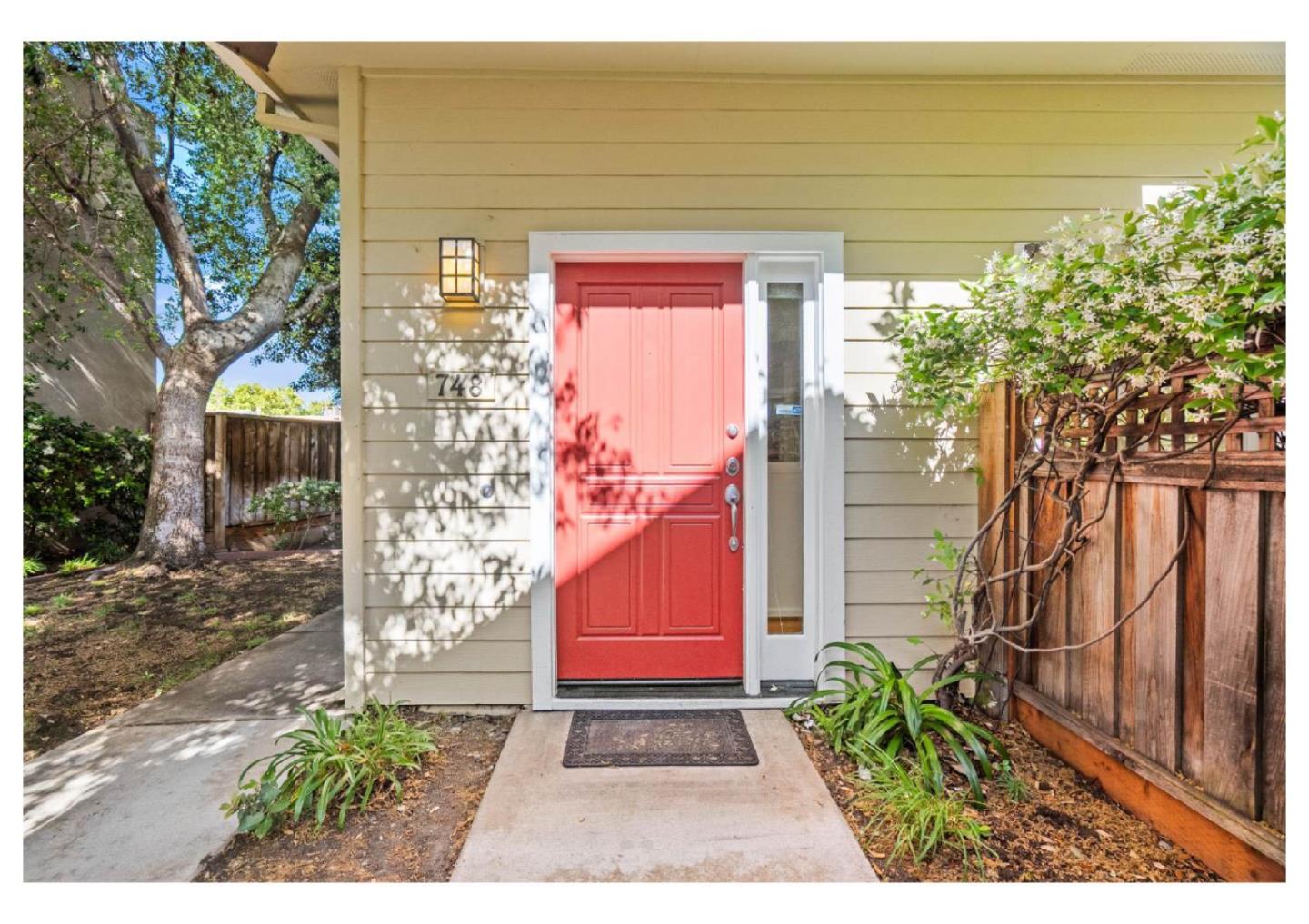 Detail Gallery Image 32 of 40 For 748 Cottage Ct, Mountain View,  CA 94043 - 2 Beds | 2 Baths