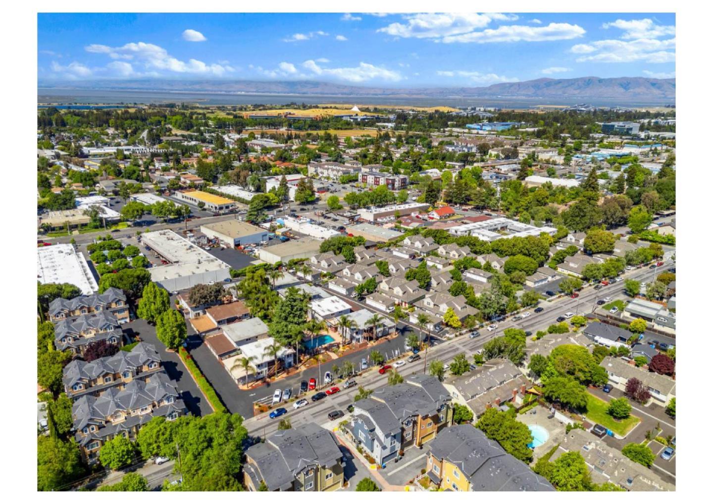 Detail Gallery Image 38 of 40 For 748 Cottage Ct, Mountain View,  CA 94043 - 2 Beds | 2 Baths