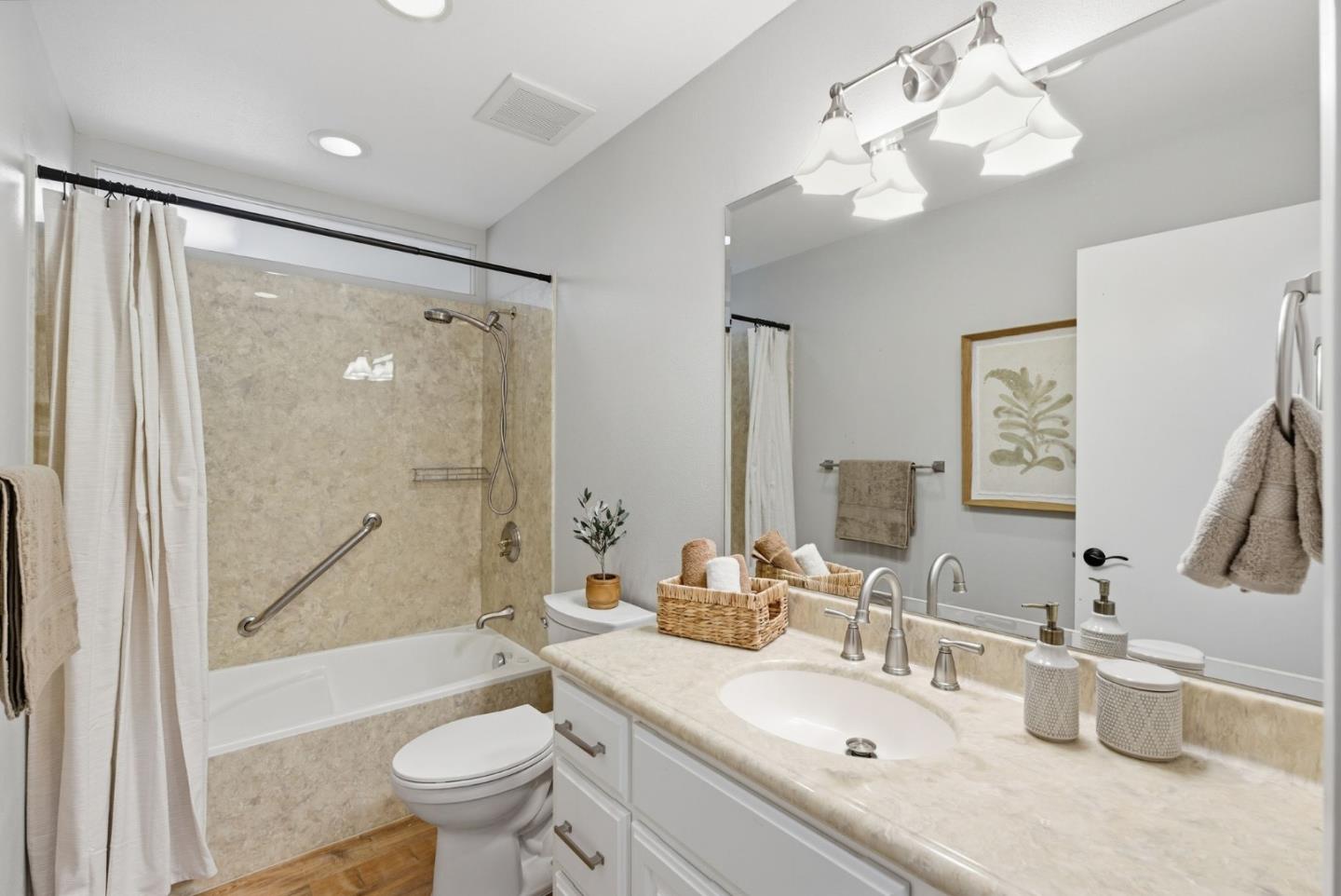 863 LABURNUM DR, SUNNYVALE, CA 94086  Photo 17