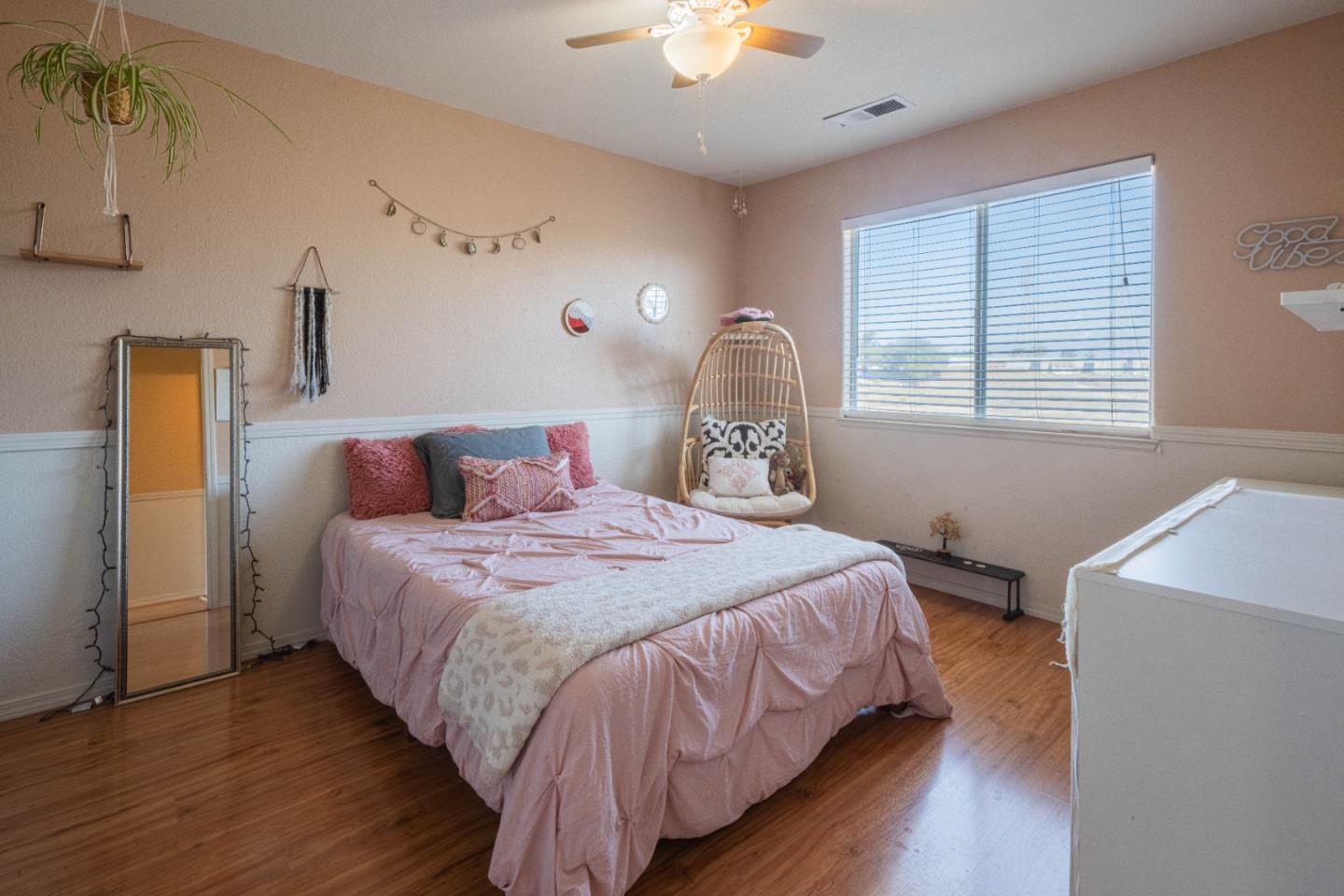Detail Gallery Image 36 of 53 For 148 Greenbriar Way, Salinas,  CA 93907 - 4 Beds | 2/1 Baths