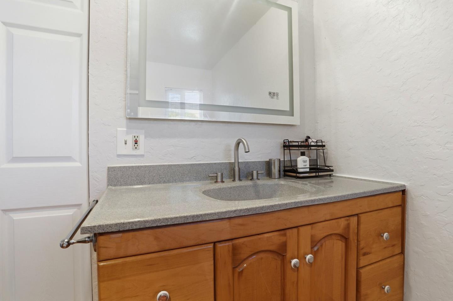 Detail Gallery Image 15 of 34 For 2594 San Juan Rd, Aromas,  CA 95004 - 3 Beds | 2 Baths