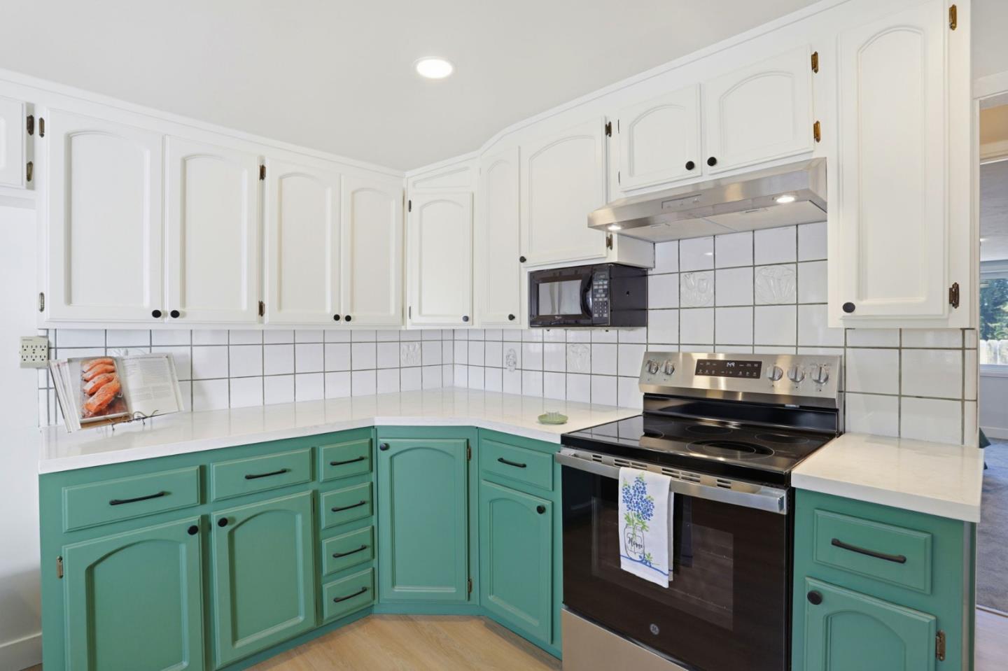 Detail Gallery Image 8 of 34 For 2594 San Juan Rd, Aromas,  CA 95004 - 3 Beds | 2 Baths