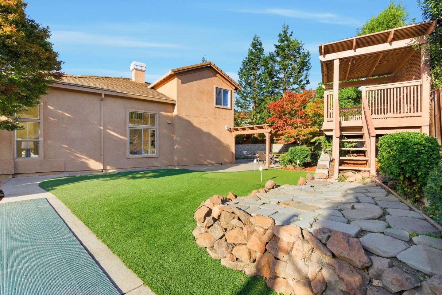 Detail Gallery Image 12 of 55 For 1500 Hemmingway Rd, San Jose,  CA 95132 - 5 Beds | 3 Baths