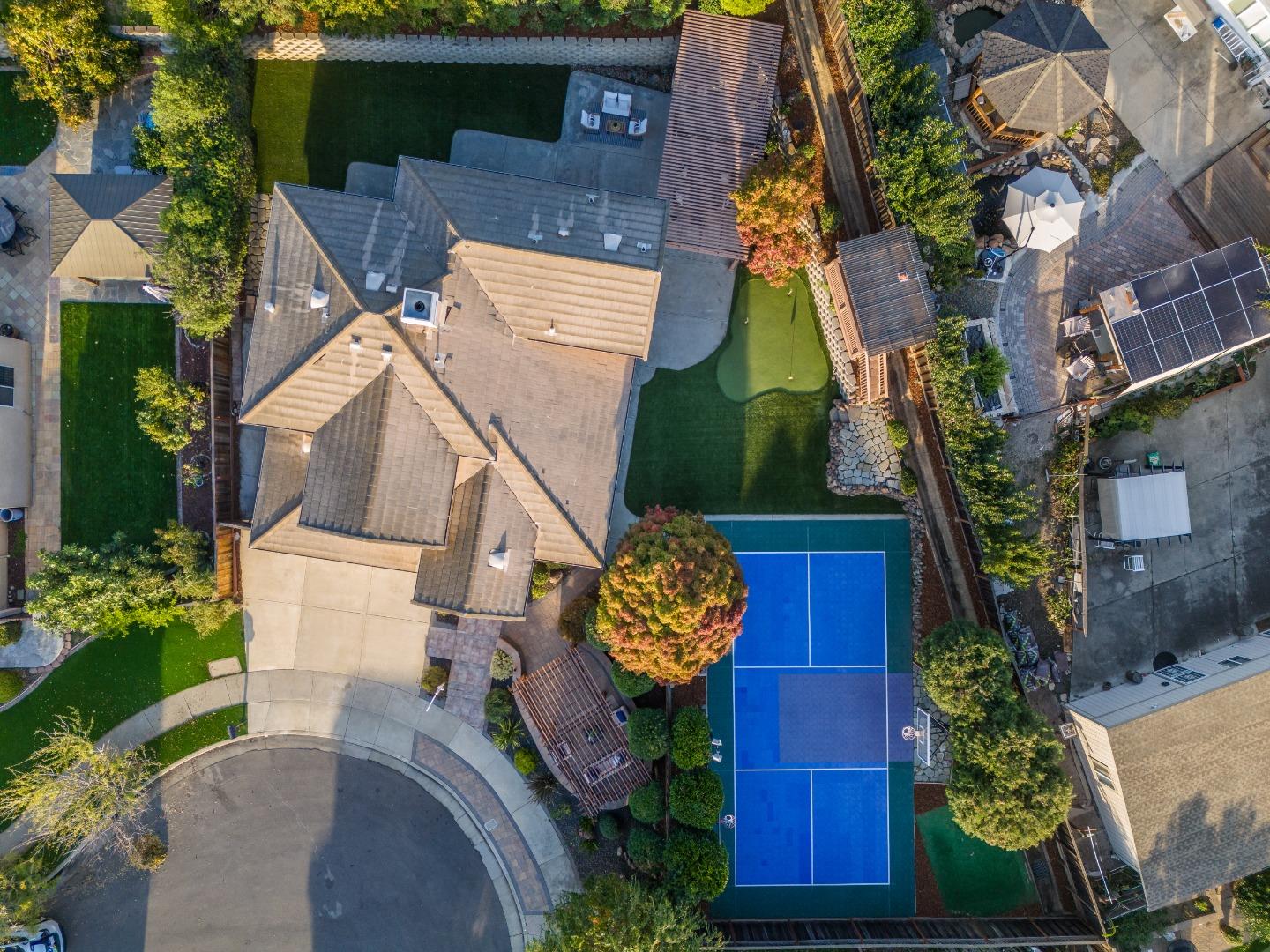 Detail Gallery Image 15 of 55 For 1500 Hemmingway Rd, San Jose,  CA 95132 - 5 Beds | 3 Baths