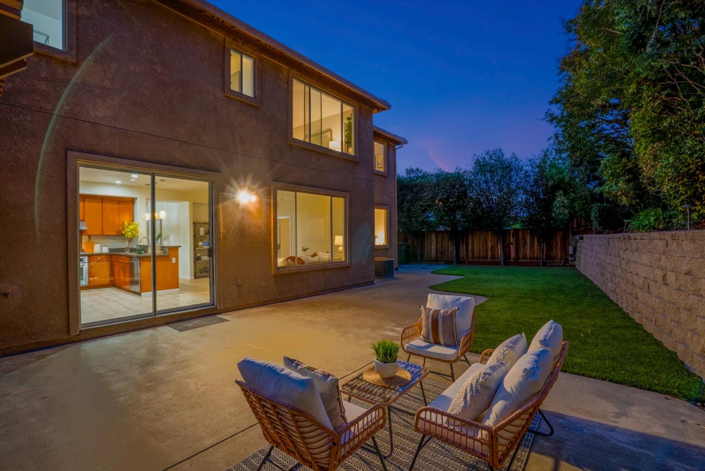 Detail Gallery Image 3 of 55 For 1500 Hemmingway Rd, San Jose,  CA 95132 - 5 Beds | 3 Baths