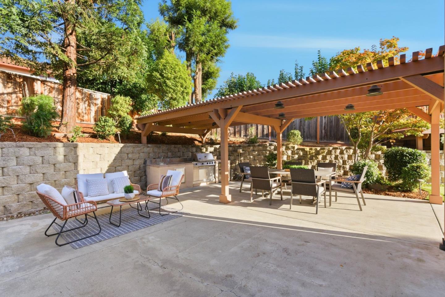 Detail Gallery Image 46 of 55 For 1500 Hemmingway Rd, San Jose,  CA 95132 - 5 Beds | 3 Baths