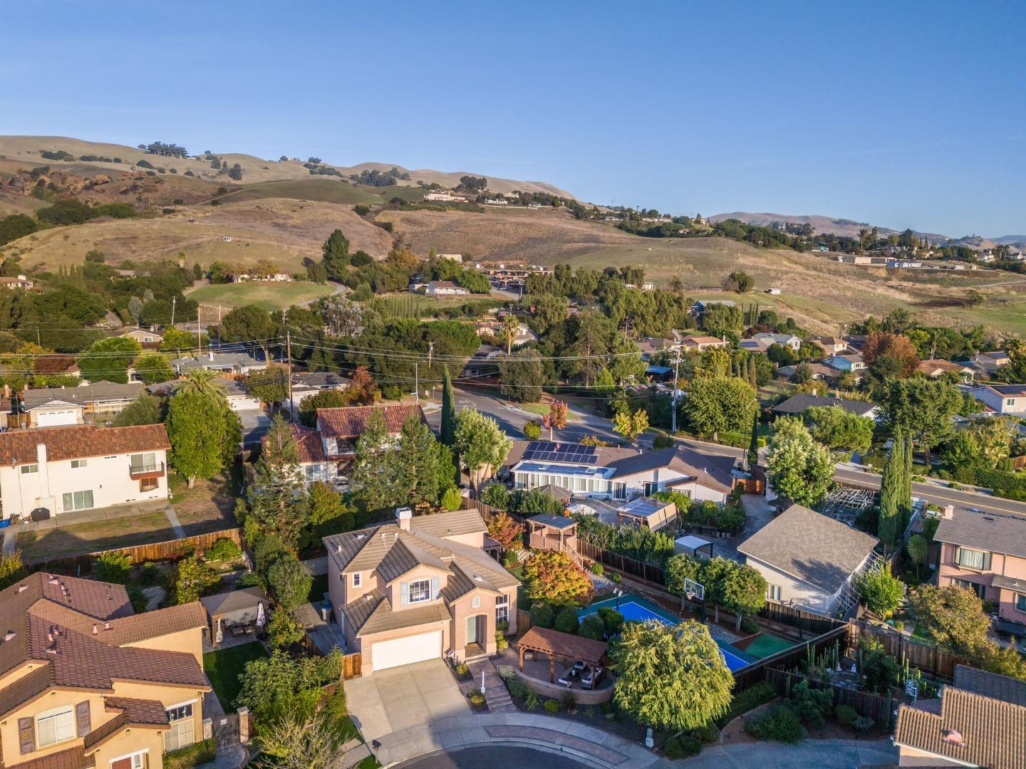 Detail Gallery Image 51 of 55 For 1500 Hemmingway Rd, San Jose,  CA 95132 - 5 Beds | 3 Baths