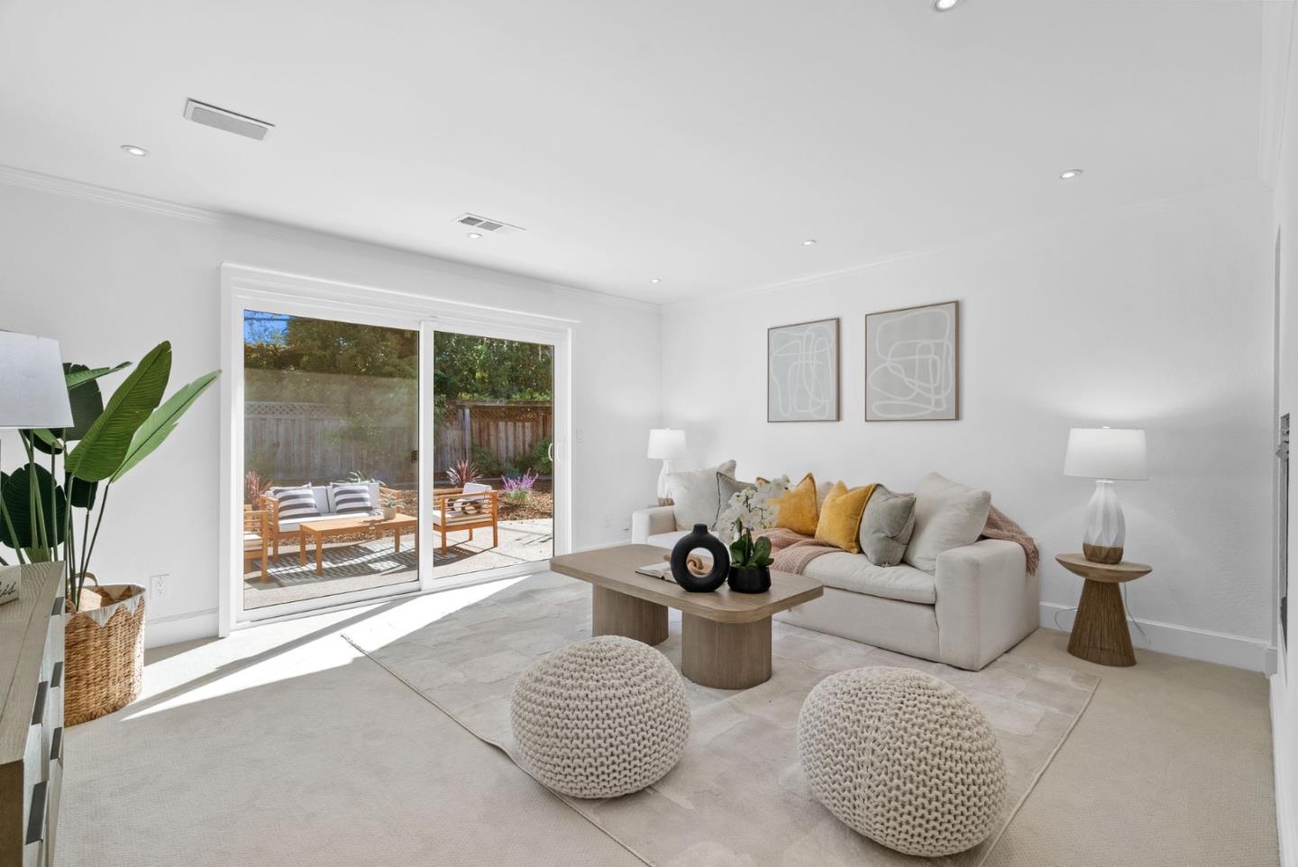 Detail Gallery Image 10 of 39 For 12140 Woodside Dr, Saratoga,  CA 95070 - 4 Beds | 3 Baths