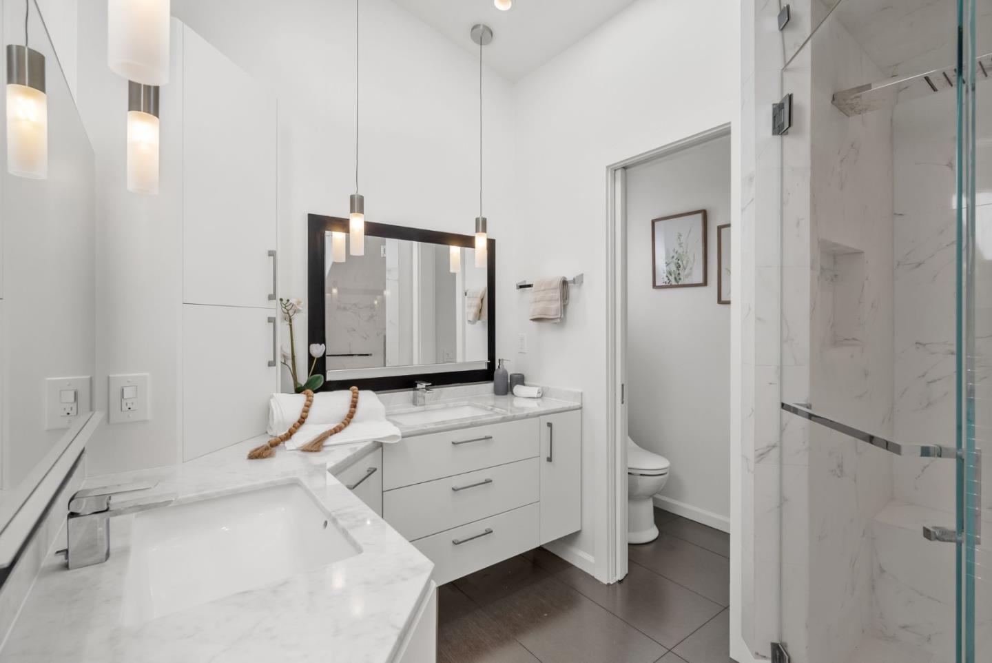 Detail Gallery Image 18 of 39 For 12140 Woodside Dr, Saratoga,  CA 95070 - 4 Beds | 3 Baths