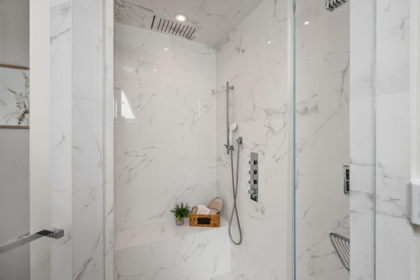 Detail Gallery Image 20 of 39 For 12140 Woodside Dr, Saratoga,  CA 95070 - 4 Beds | 3 Baths