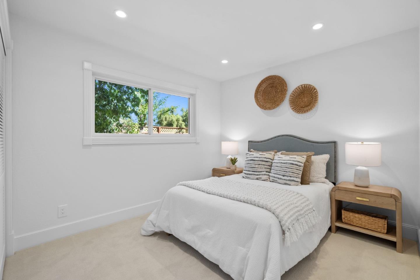 Detail Gallery Image 24 of 39 For 12140 Woodside Dr, Saratoga,  CA 95070 - 4 Beds | 3 Baths