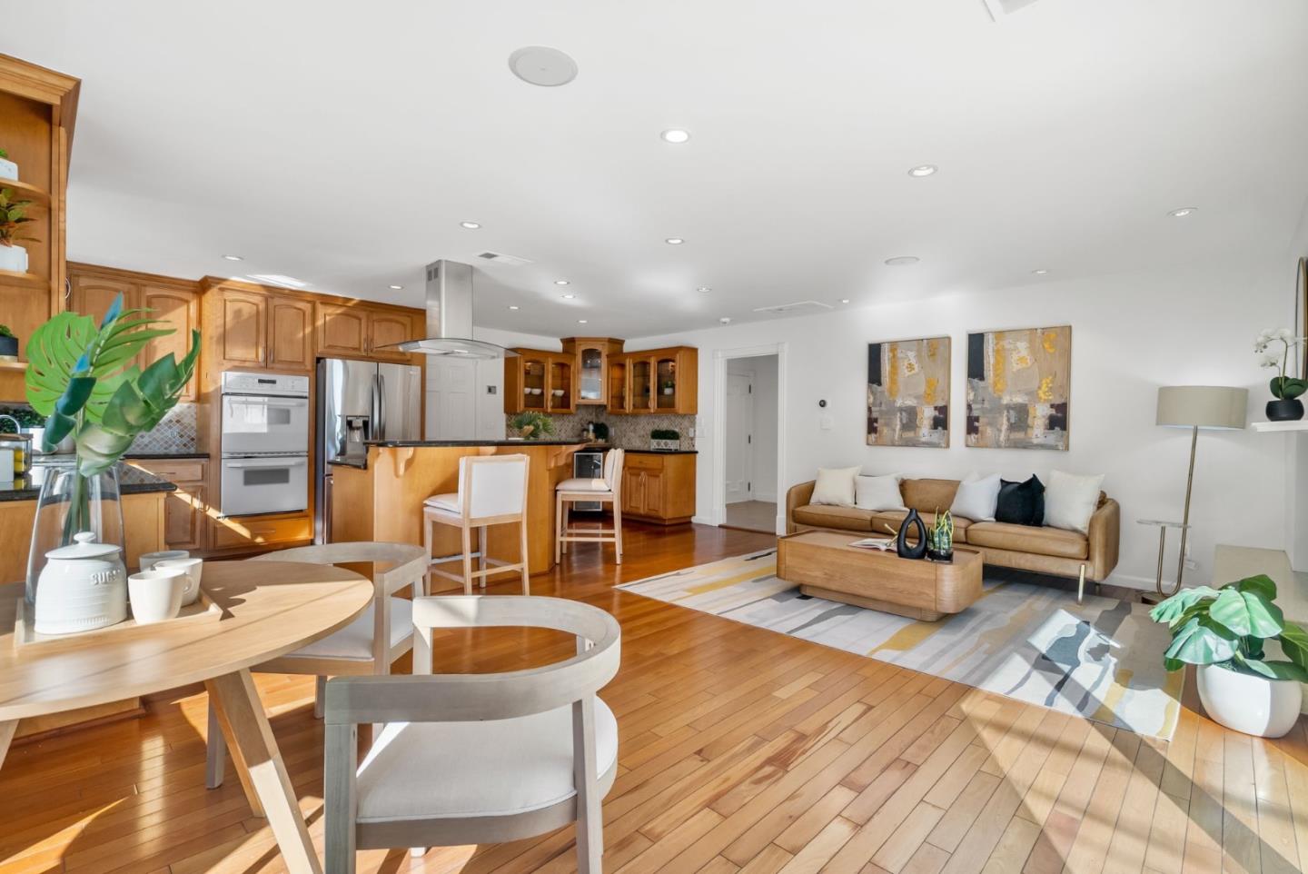 Detail Gallery Image 6 of 39 For 12140 Woodside Dr, Saratoga,  CA 95070 - 4 Beds | 3 Baths