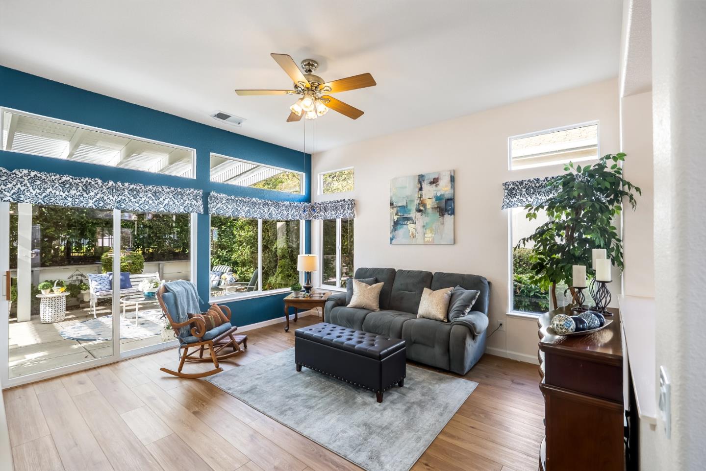 Detail Gallery Image 10 of 49 For 415 Ruby Ter, Brentwood,  CA 94513 - 2 Beds | 2 Baths