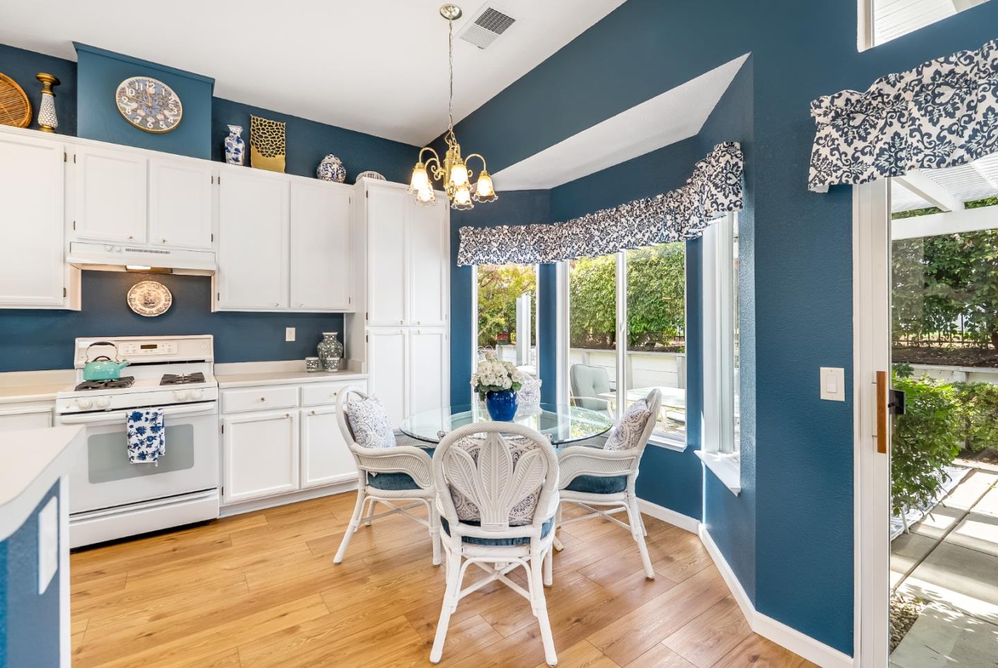 Detail Gallery Image 13 of 49 For 415 Ruby Ter, Brentwood,  CA 94513 - 2 Beds | 2 Baths