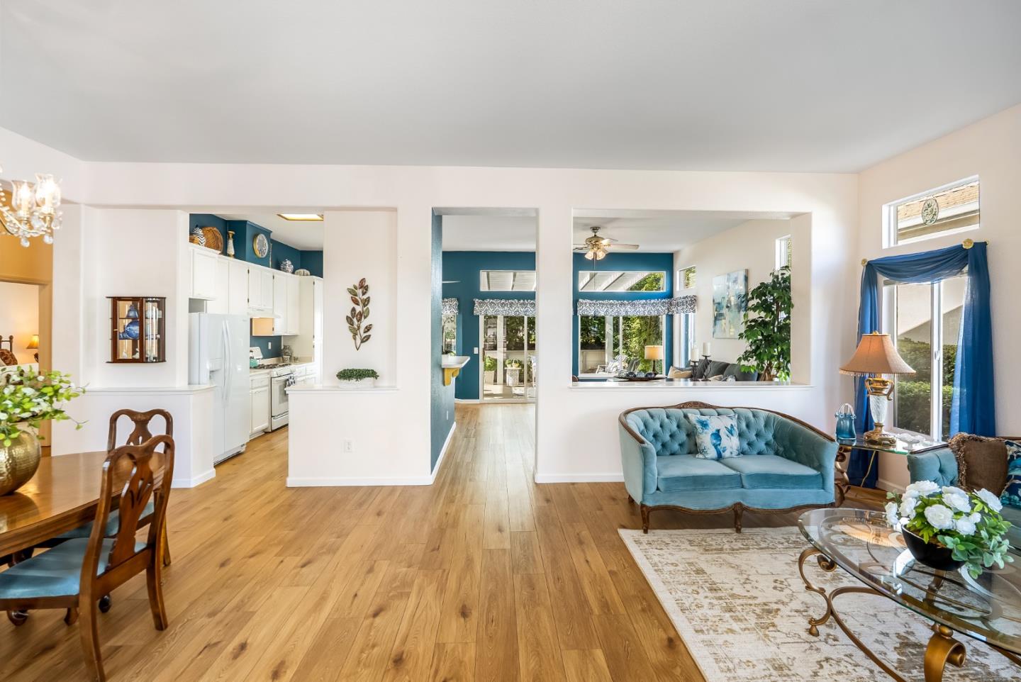 Detail Gallery Image 5 of 49 For 415 Ruby Ter, Brentwood,  CA 94513 - 2 Beds | 2 Baths
