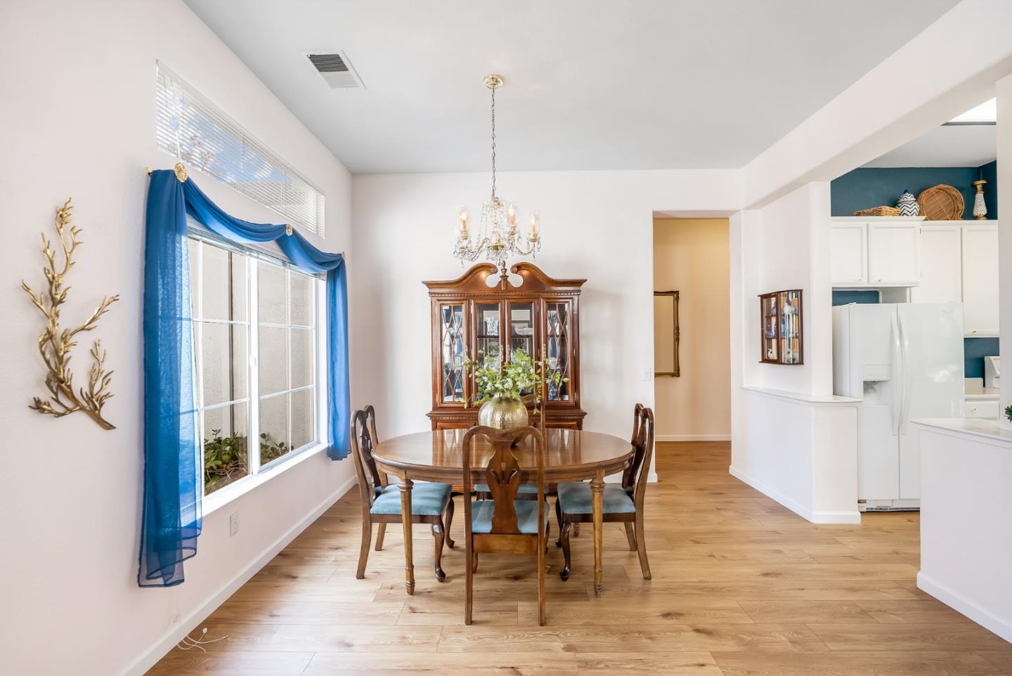 Detail Gallery Image 8 of 49 For 415 Ruby Ter, Brentwood,  CA 94513 - 2 Beds | 2 Baths