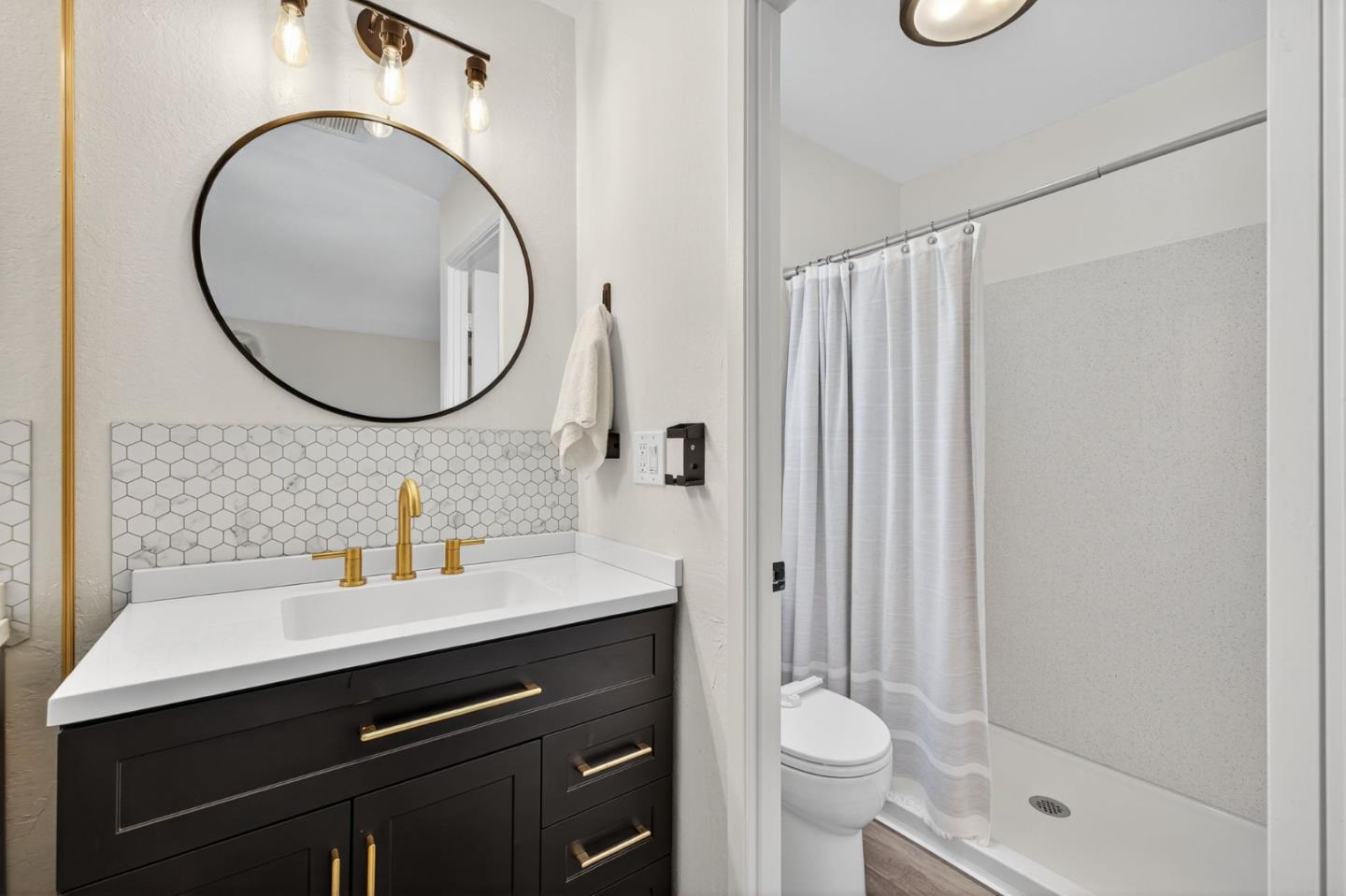 Detail Gallery Image 17 of 39 For 1295 Jasmine Way, Morgan Hill,  CA 95037 - 3 Beds | 2 Baths