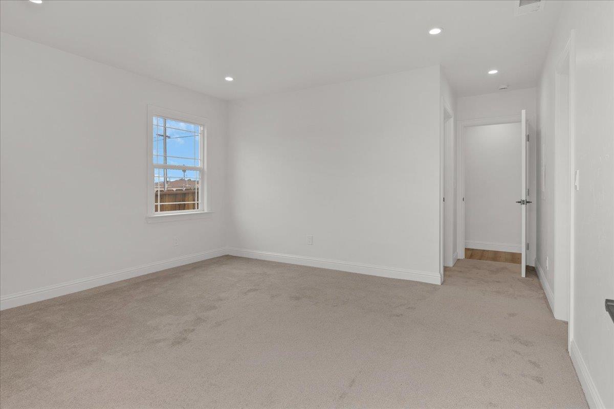 Detail Gallery Image 17 of 36 For 224 Palm, Marina,  CA 93933 - 2 Beds | 2 Baths