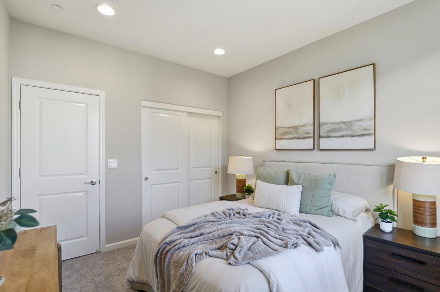 Detail Gallery Image 19 of 36 For 172 E Main Ave, Morgan Hill,  CA 95037 - 4 Beds | 3/1 Baths