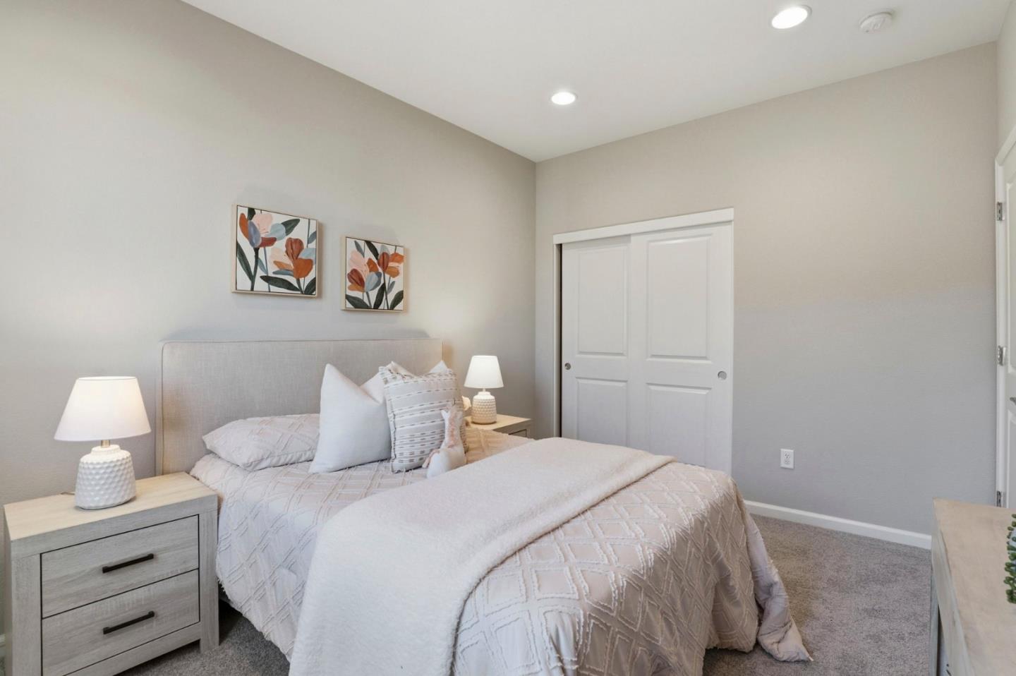 Detail Gallery Image 20 of 36 For 172 E Main Ave, Morgan Hill,  CA 95037 - 4 Beds | 3/1 Baths