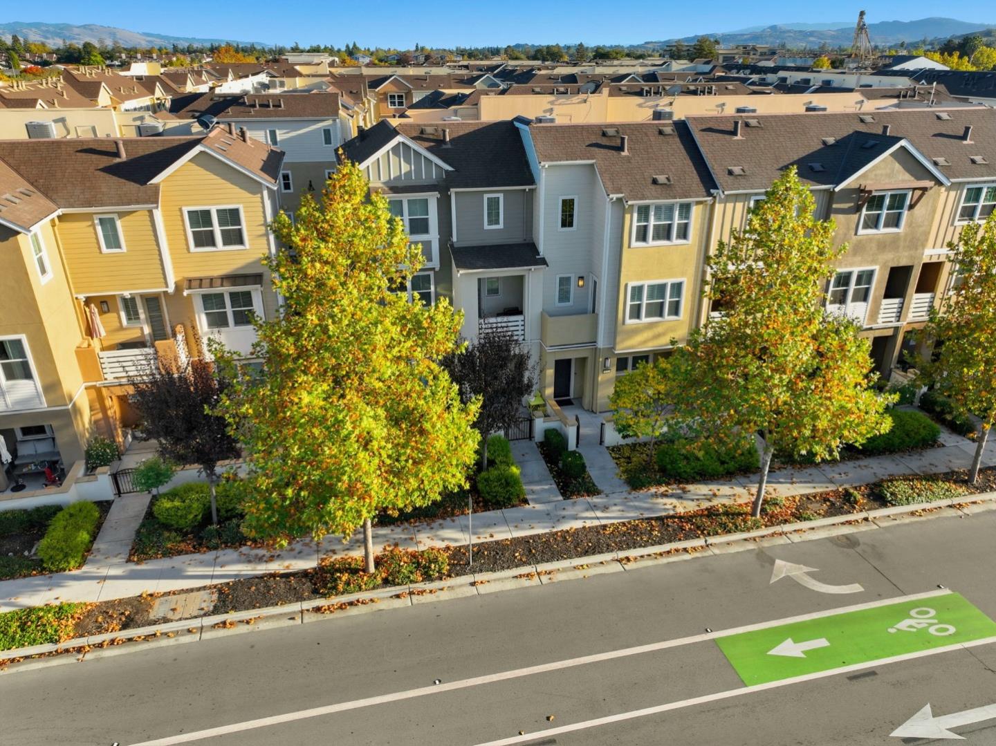 Detail Gallery Image 34 of 36 For 172 E Main Ave, Morgan Hill,  CA 95037 - 4 Beds | 3/1 Baths